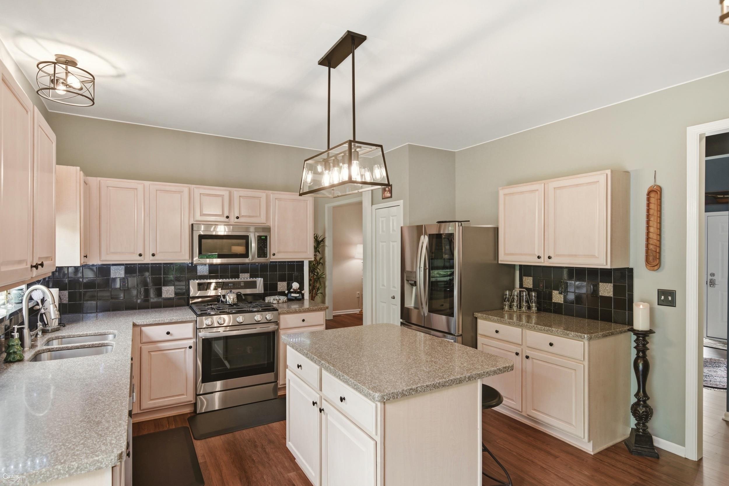 2812 Steeplechase Street, Highland, MI — Photo 31