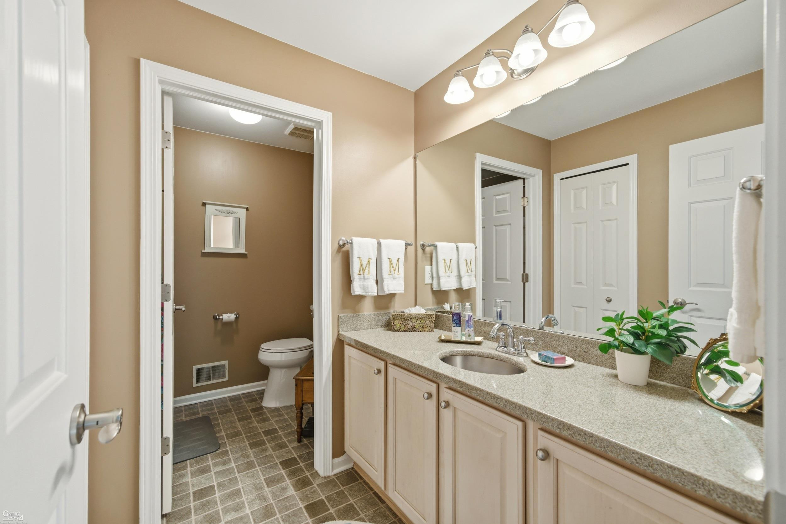 2812 Steeplechase Street, Highland, MI — Photo 36