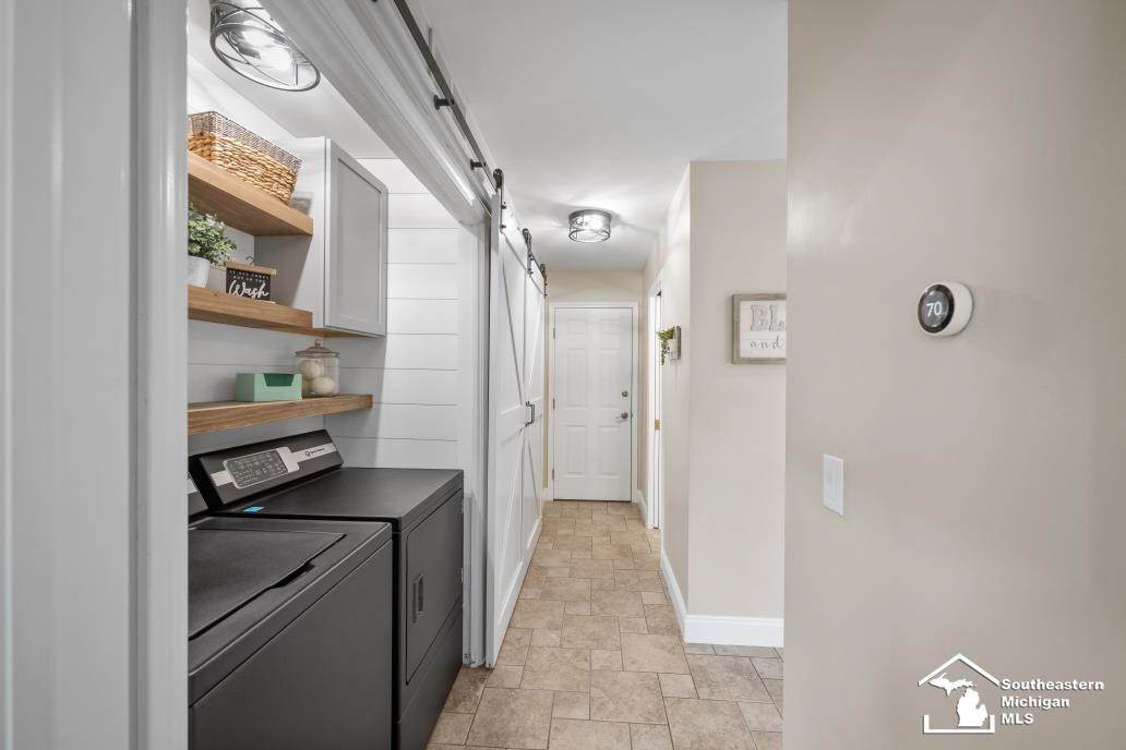 23635 Lori Drive, Flat Rock, MI 48134 — Photo 17