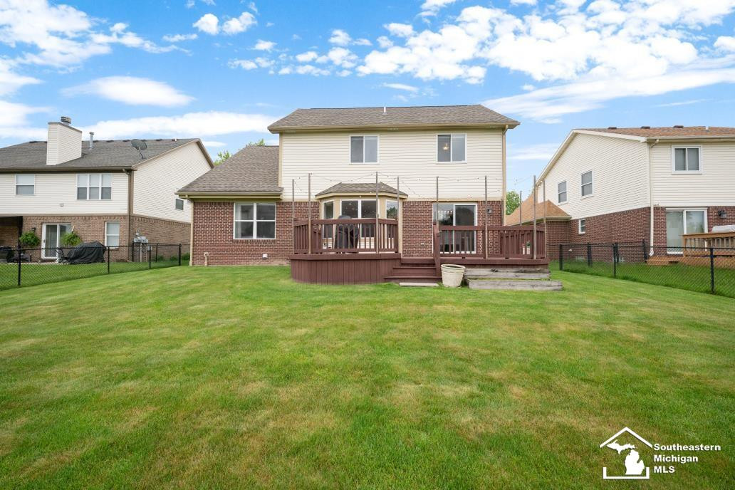 23635 Lori Drive, Flat Rock, MI 48134 — Photo 41