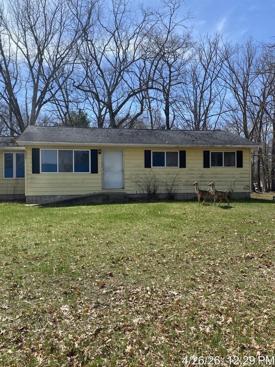 6300 Marshall Drive, Gladwin, MI 48624 — Photo 2