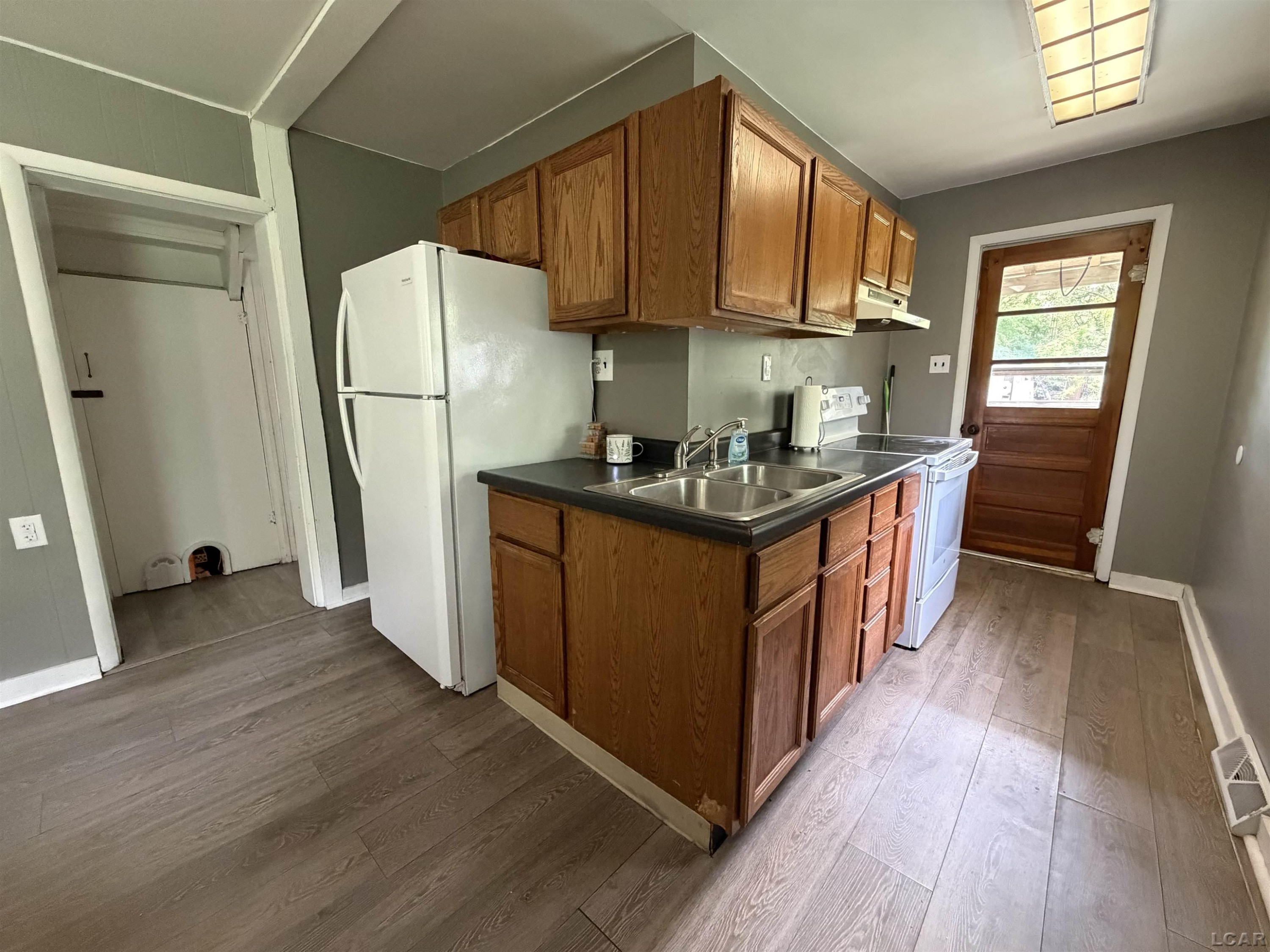 9620 Moreland Road, Jerome, MI 49249 — Photo 11