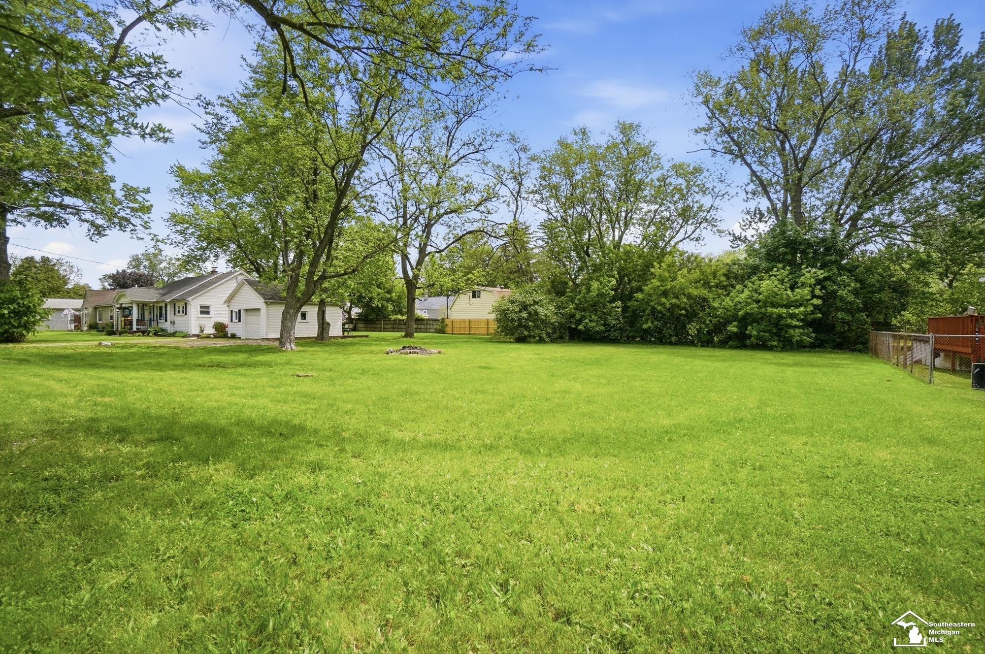 15592 Cedar Street, Monroe, MI 48161 — Photo 34