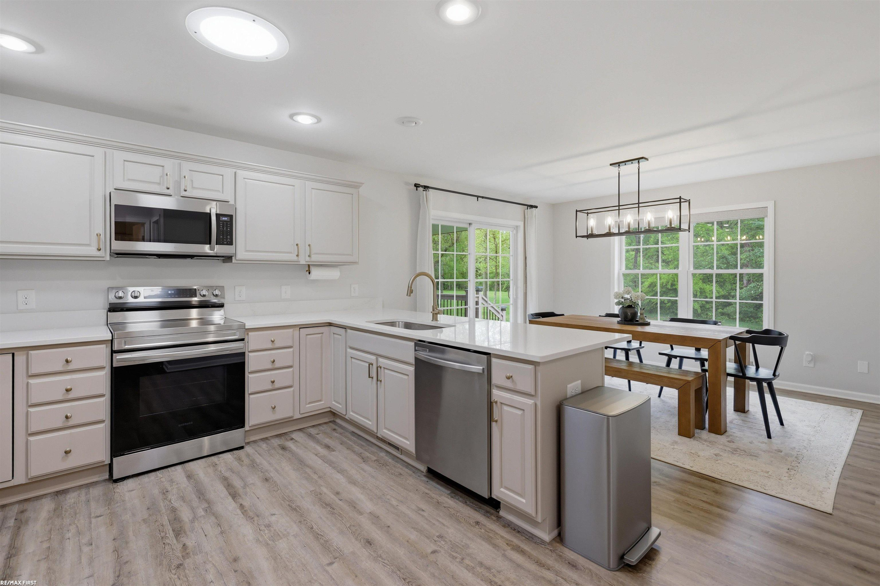 11883 Liberty Woods Drive, Washington, MI — Photo 5