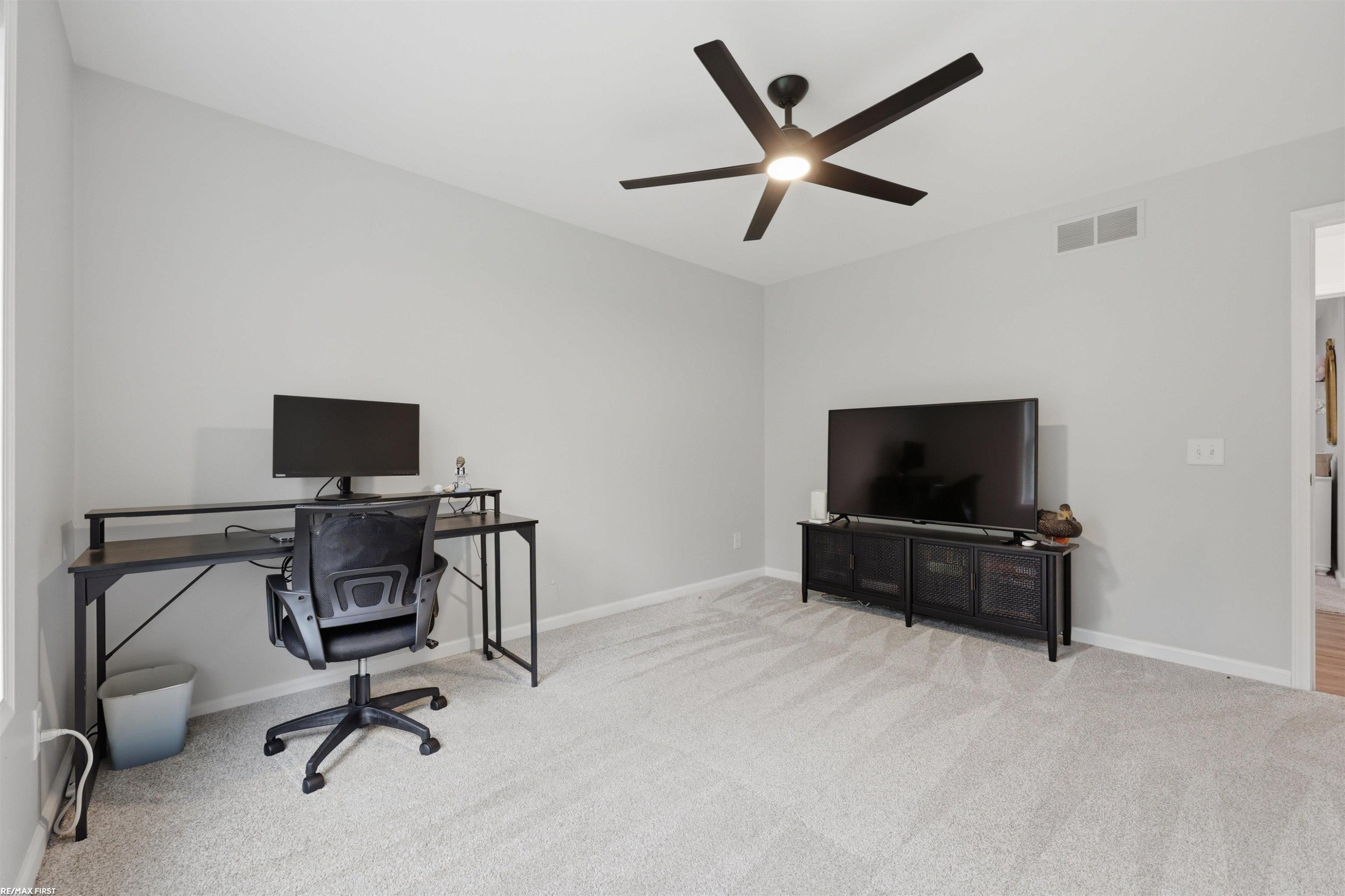 11883 Liberty Woods Drive, Washington, MI — Photo 30