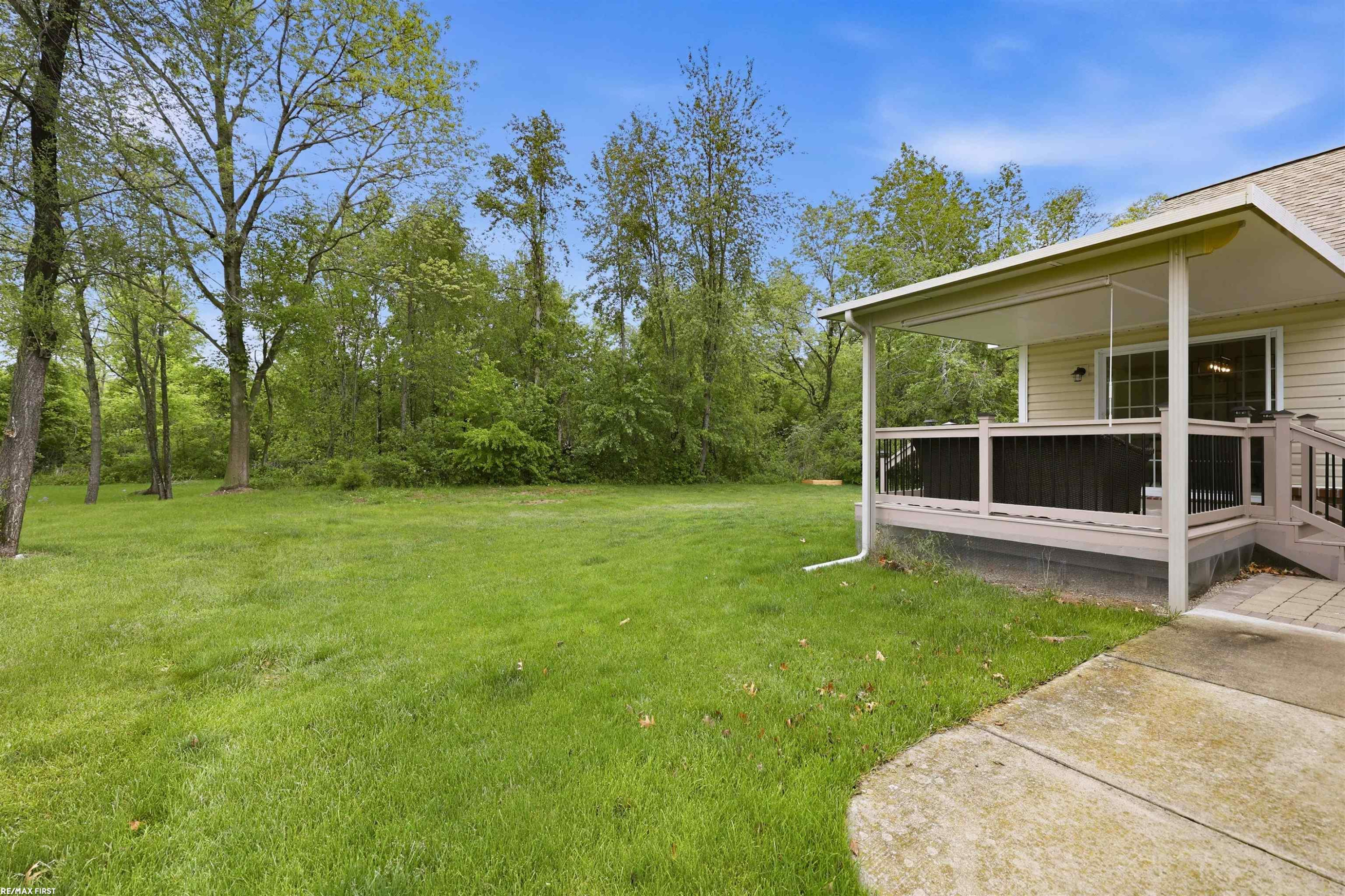 11883 Liberty Woods Drive, Washington, MI — Photo 37