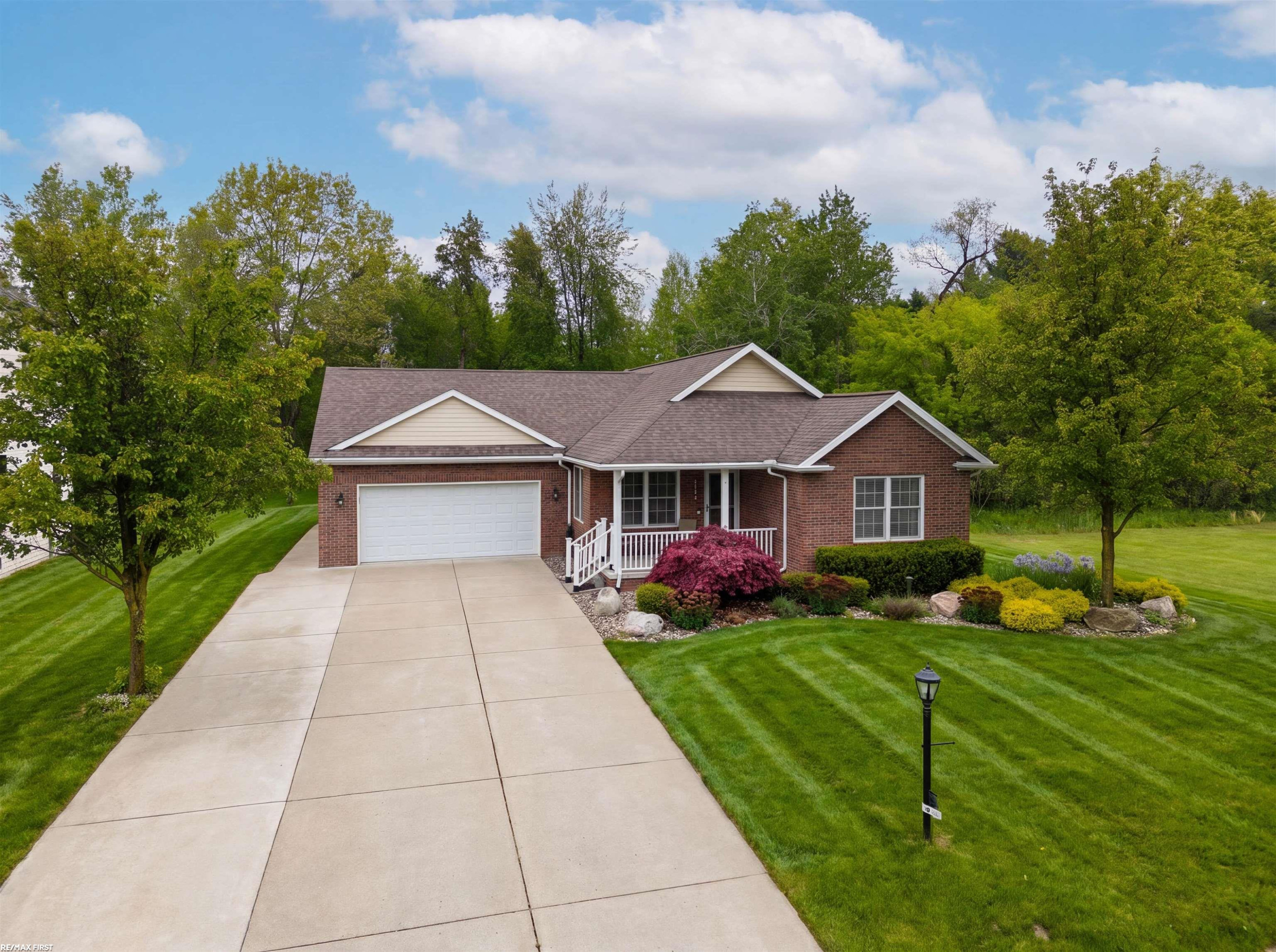 11883 Liberty Woods Drive, Washington, MI — Photo 42