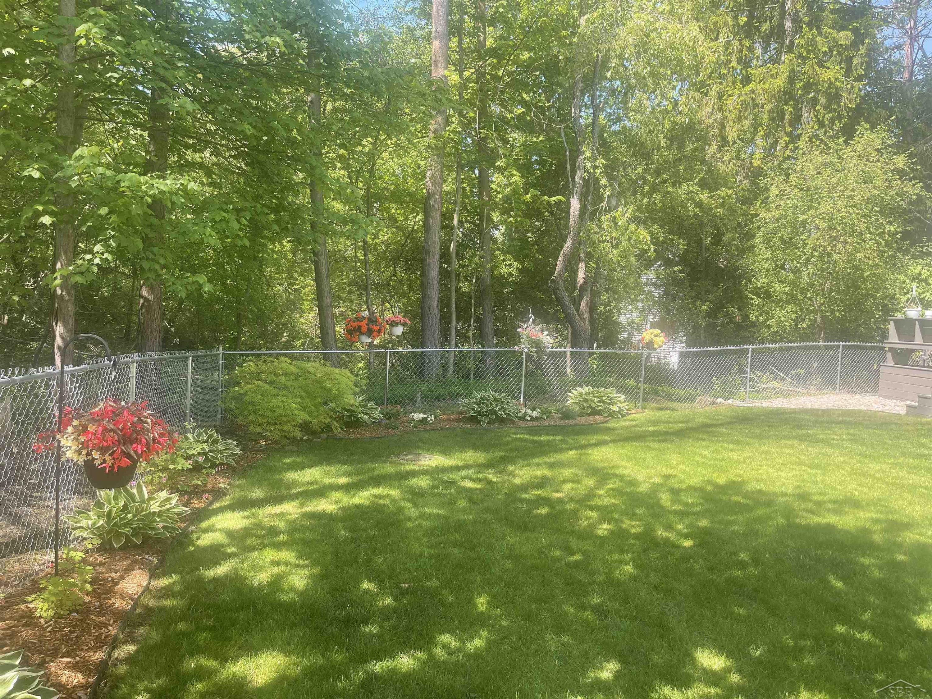 11279 Sarle Road, Freeland, MI 48623 — Photo 23