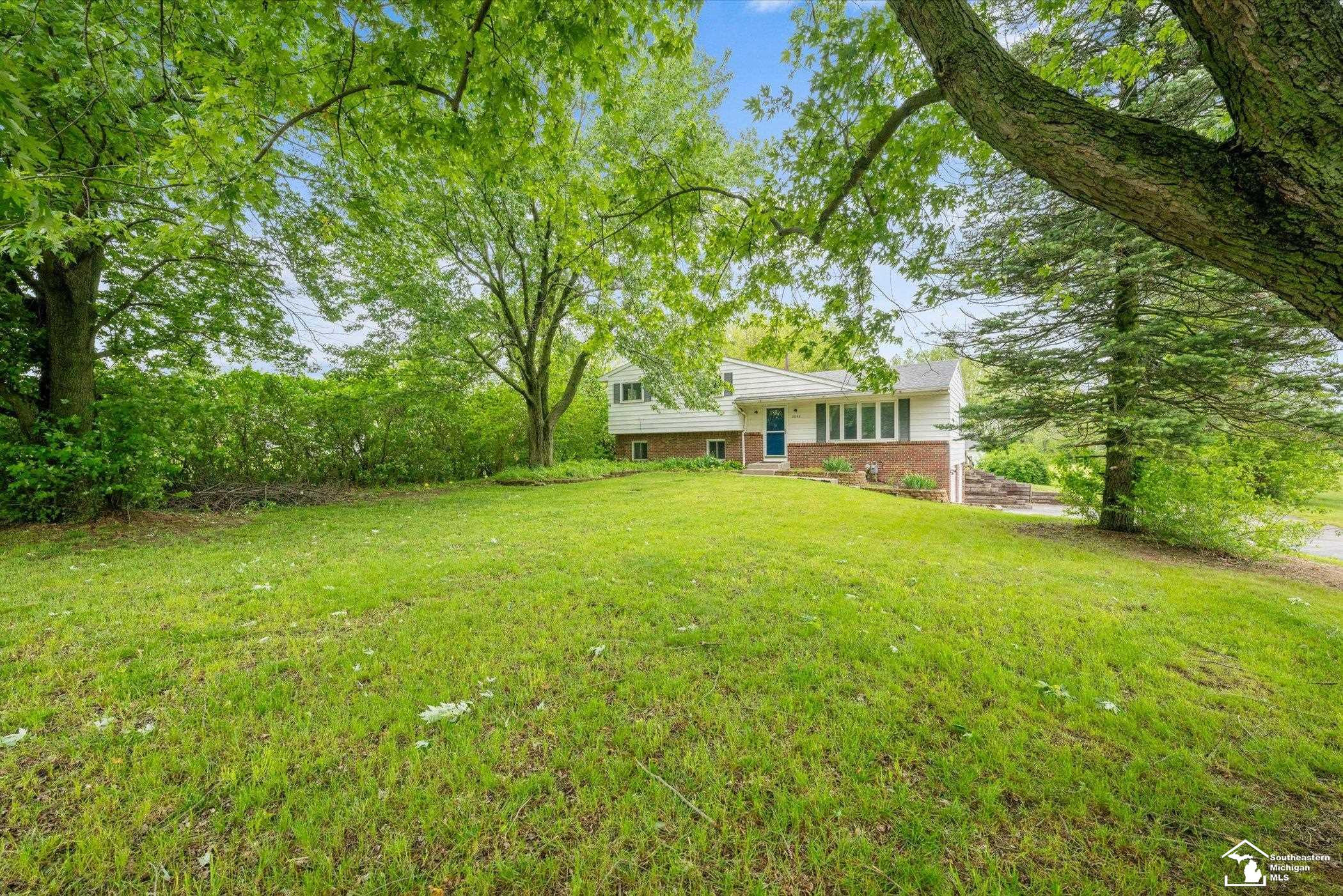 2058 W Erie Road, Temperance, MI 48182 — Photo 4