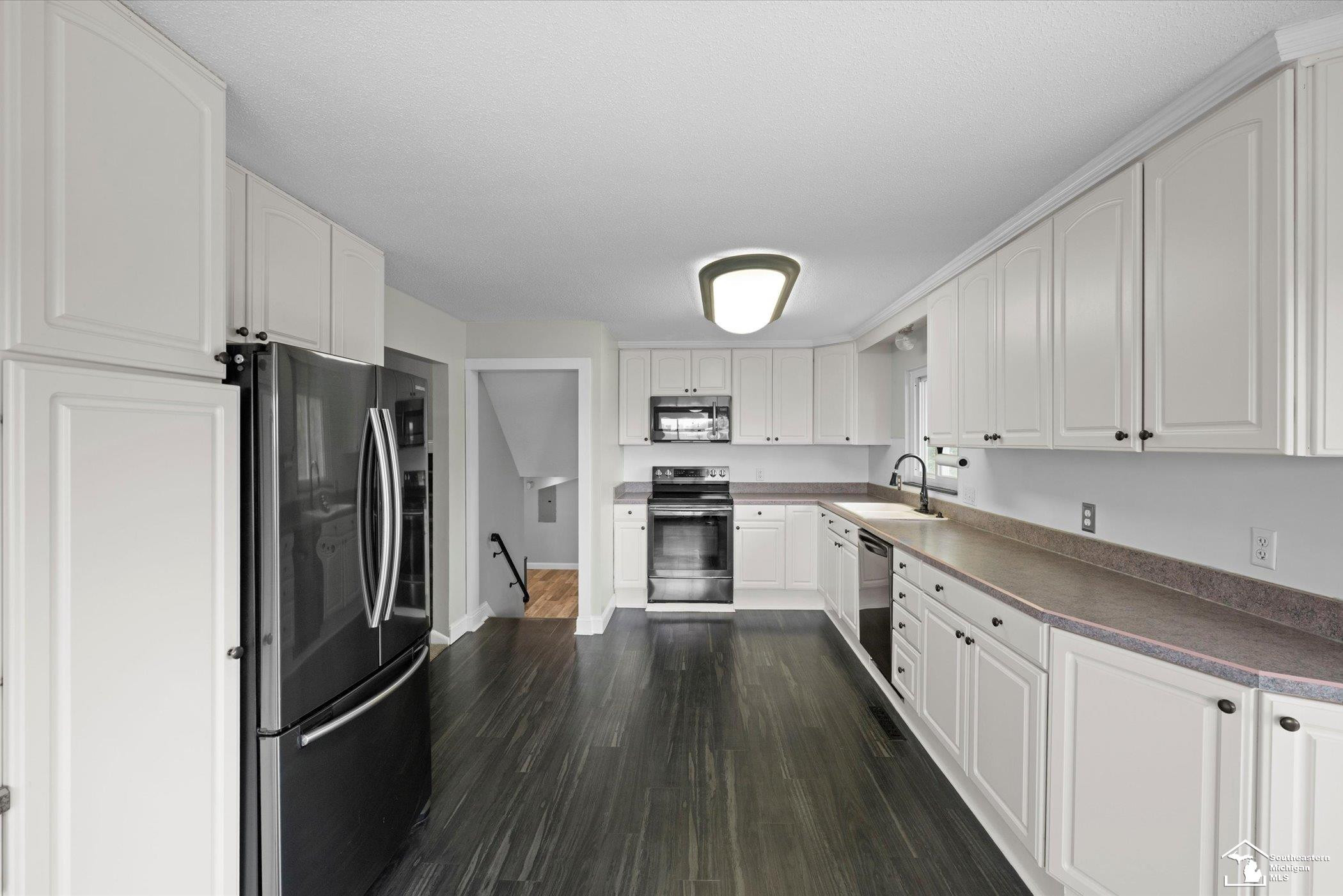 2058 W Erie Road, Temperance, MI 48182 — Photo 12