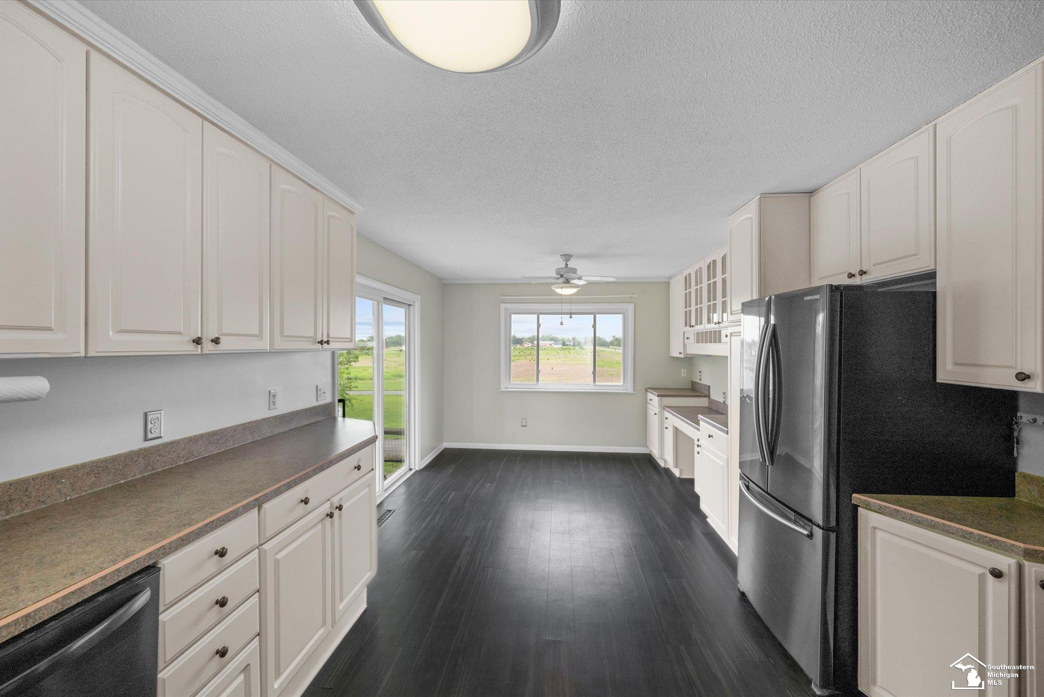 2058 W Erie Road, Temperance, MI 48182 — Photo 14