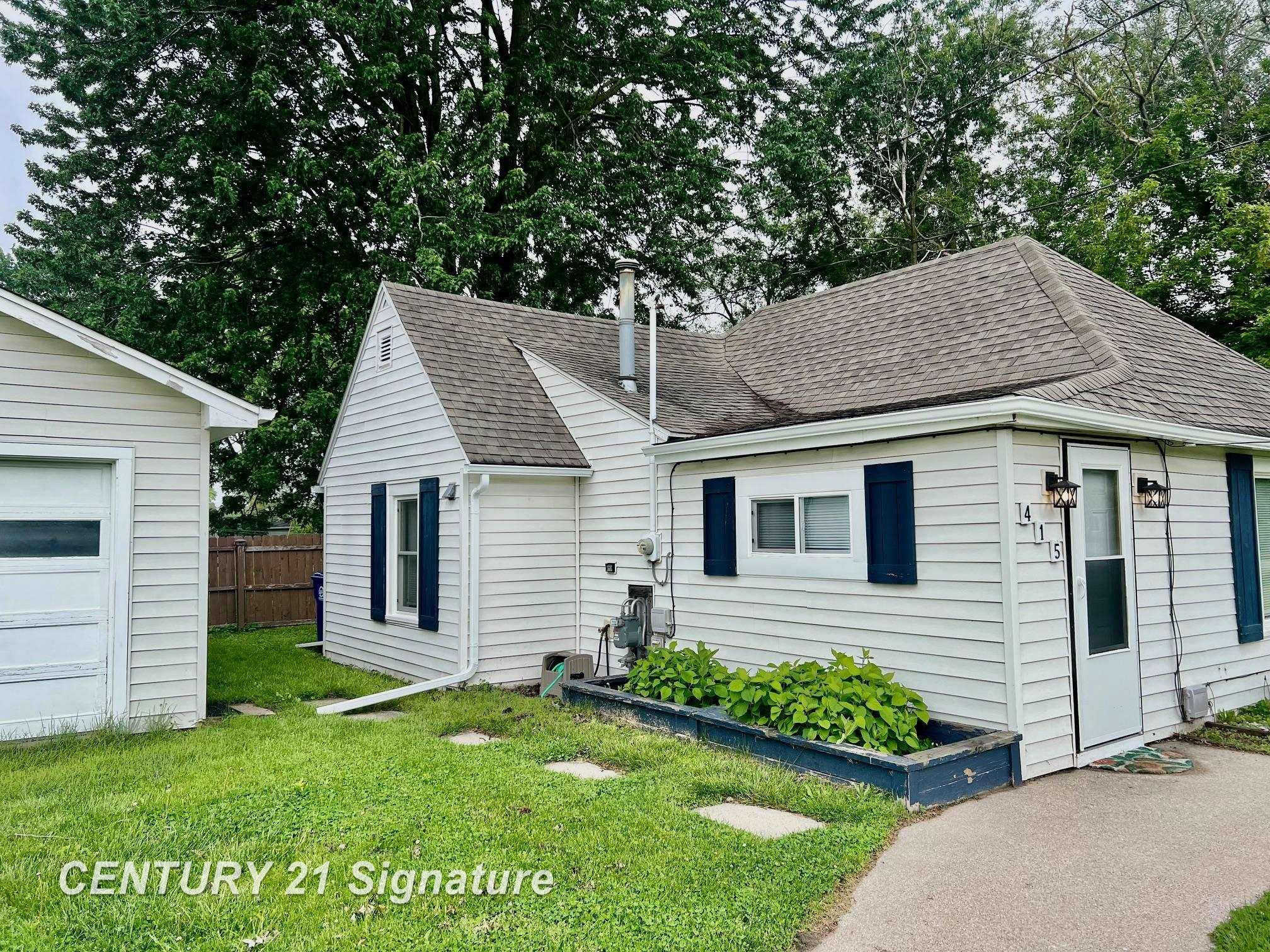 415 Hickory Street, Carrollton, MI 48724 — Photo 2