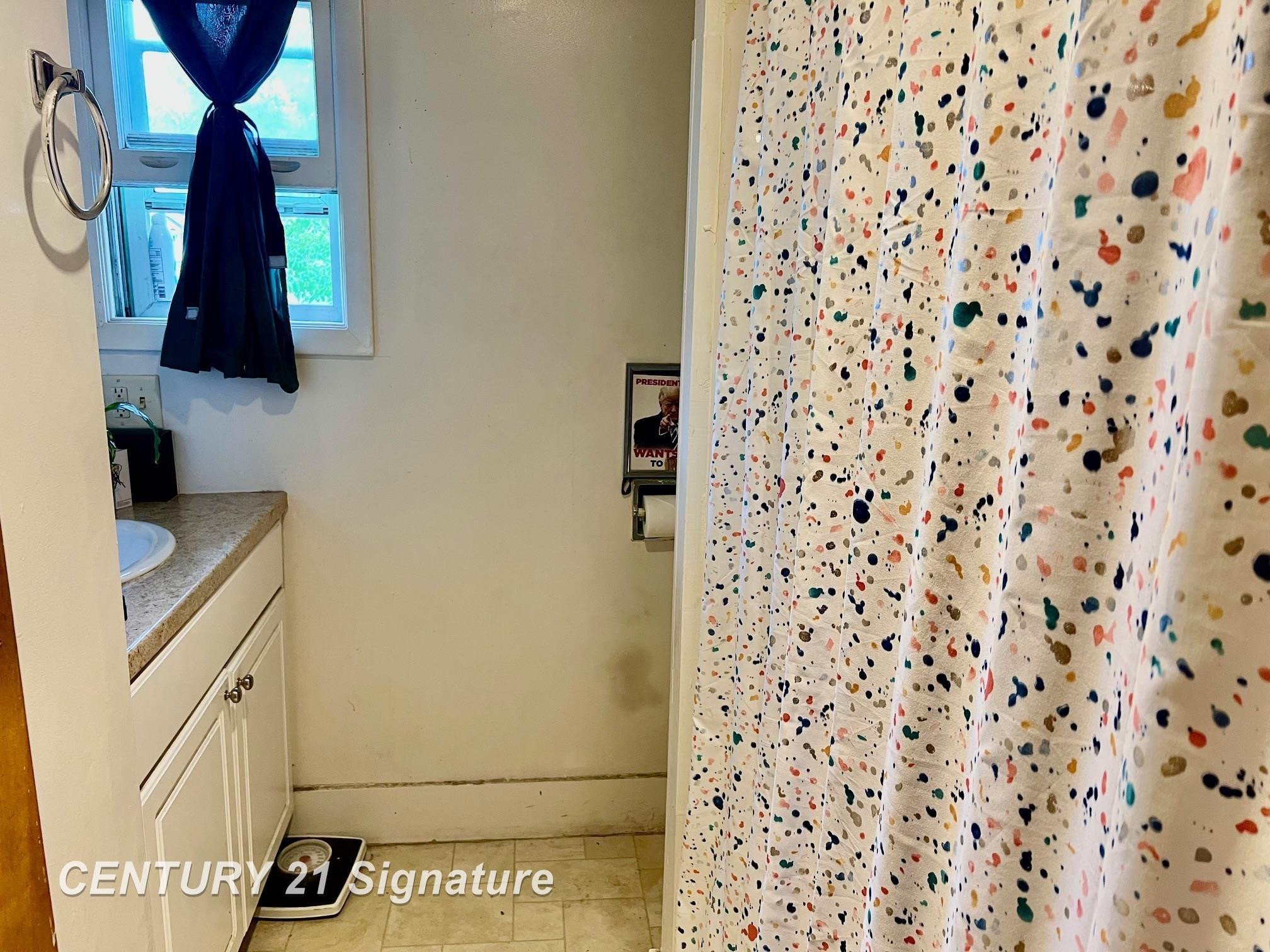 515 N Harrison Street, Saginaw, MI 48602 — Photo 29