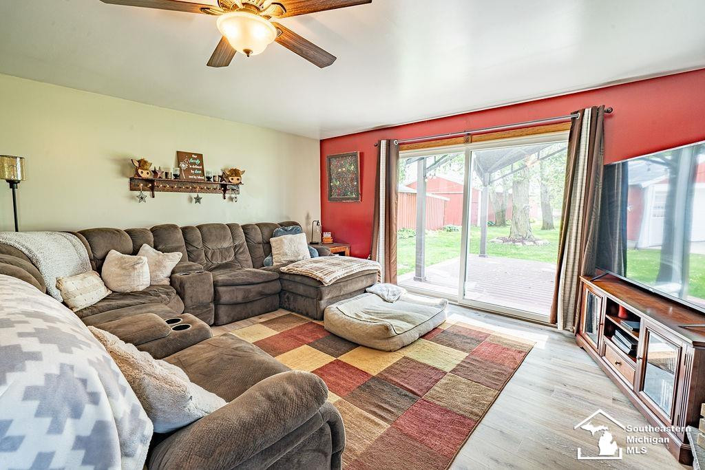 1584 E Newburg Road, Carleton, MI 48117 — Photo 15