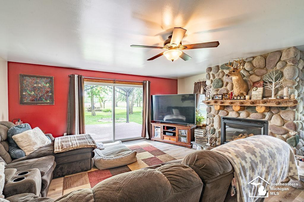 1584 E Newburg Road, Carleton, MI 48117 — Photo 16