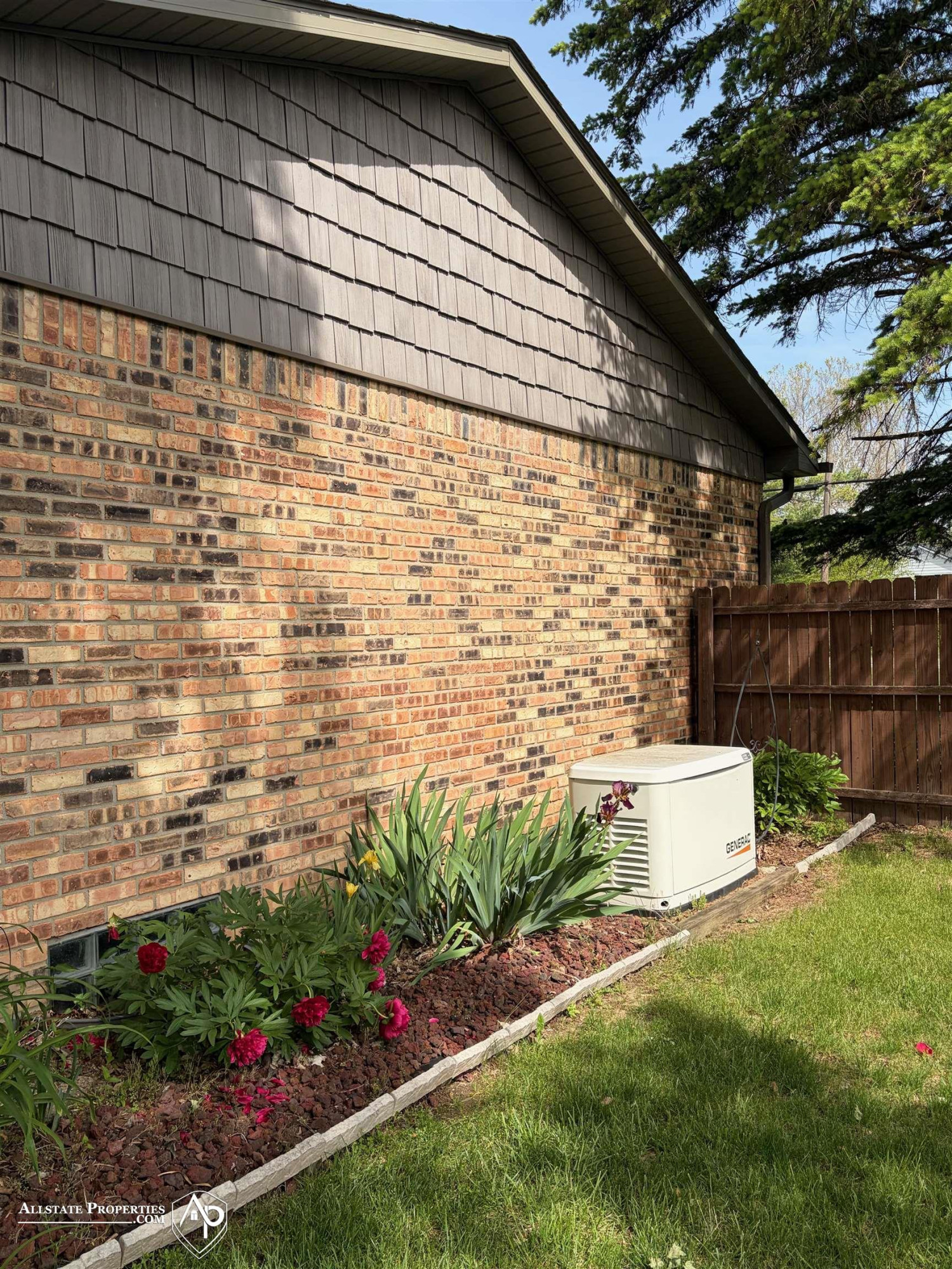 8468 Lippincott Boulevard, Davison, MI 48423 — Photo 8