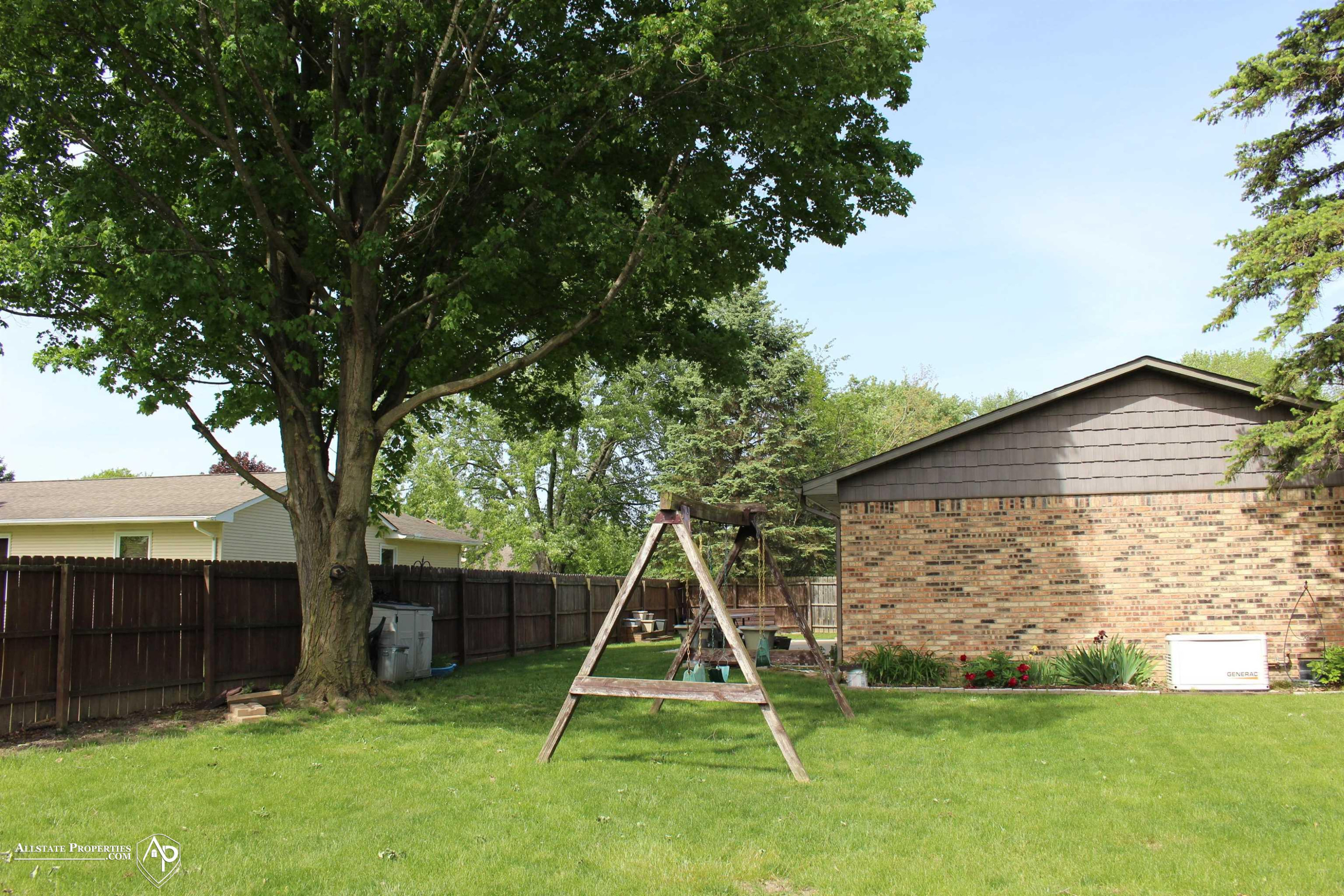 8468 Lippincott Boulevard, Davison, MI 48423 — Photo 9