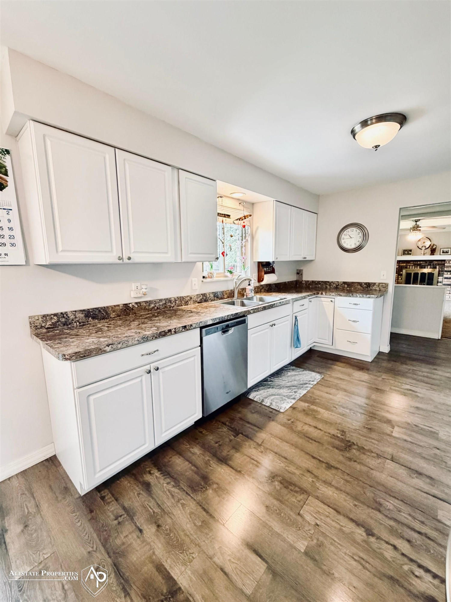 8468 Lippincott Boulevard, Davison, MI 48423 — Photo 14