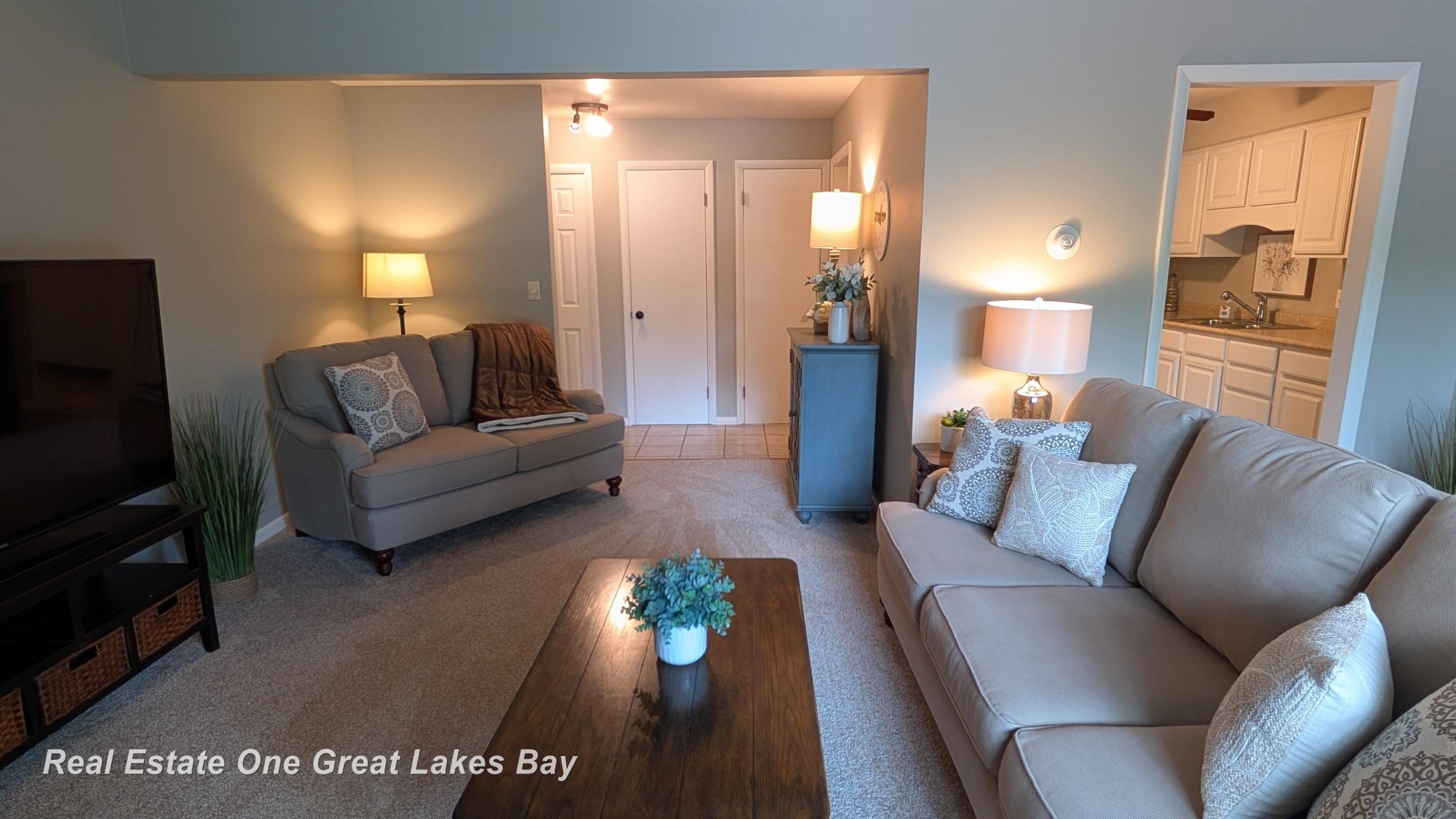 5905 W Michigan Avenue, Unit 79/B-3, Saginaw, MI 48638 — Photo 8