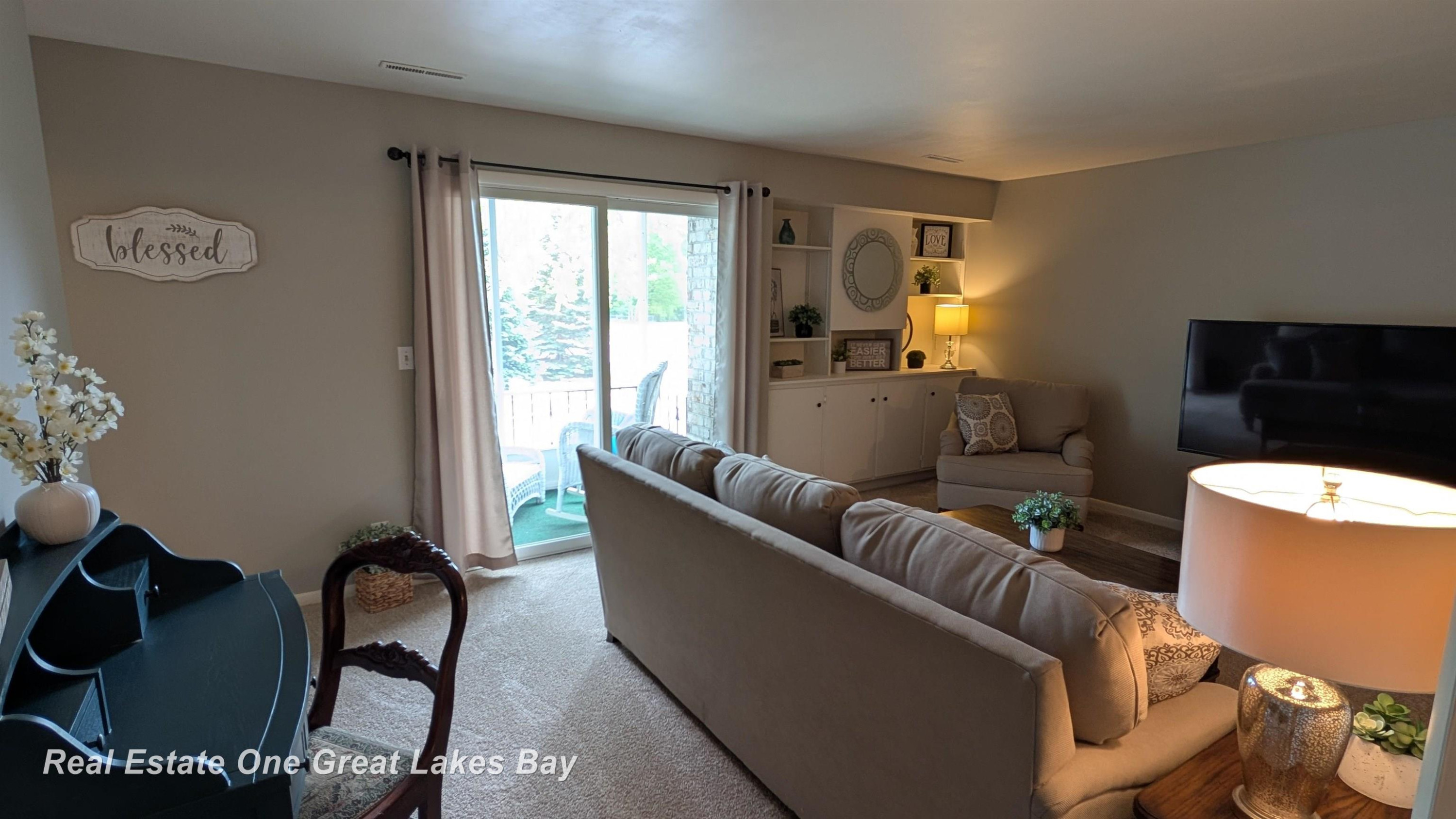 5905 W Michigan Avenue, Unit 79/B-3, Saginaw, MI 48638 — Photo 11