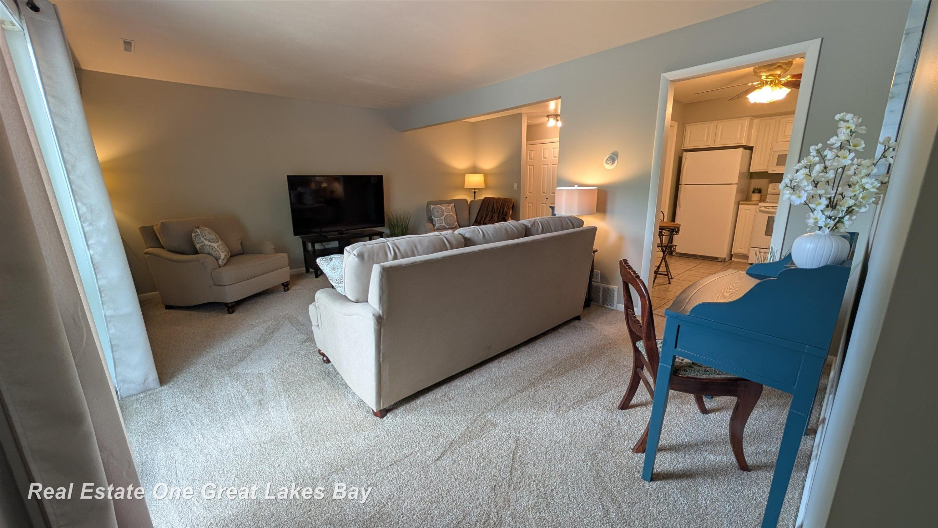 5905 W Michigan Avenue, Unit 79/B-3, Saginaw, MI 48638 — Photo 15