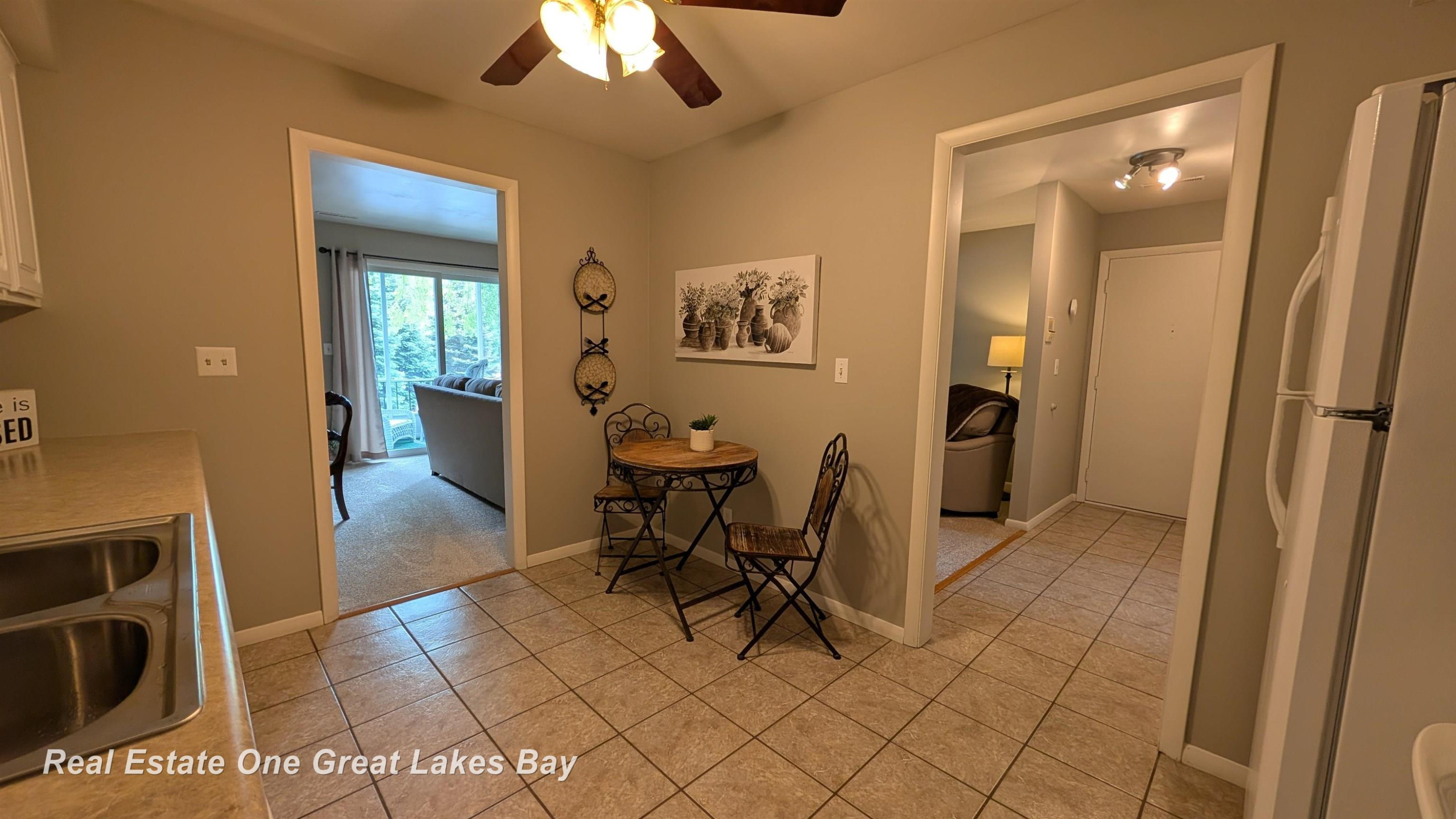5905 W Michigan Avenue, Unit 79/B-3, Saginaw, MI 48638 — Photo 18