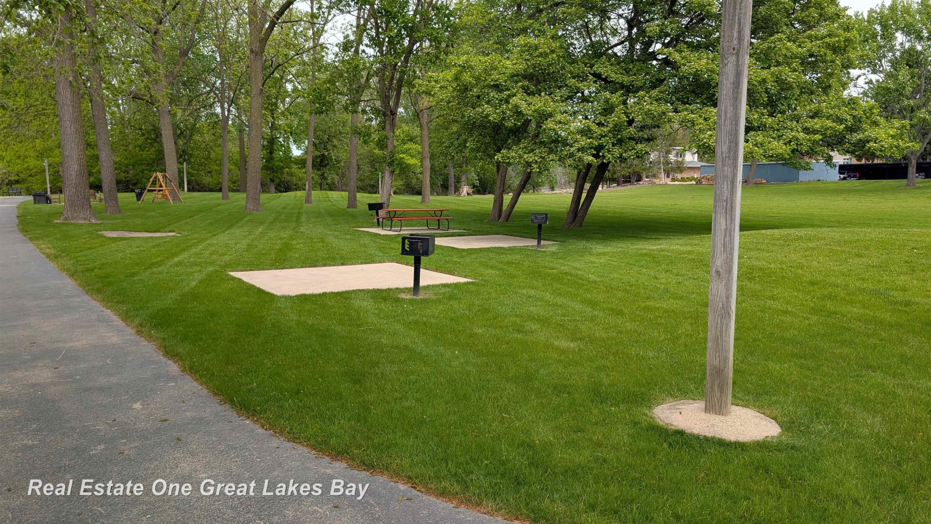 5905 W Michigan Avenue, Unit 79/B-3, Saginaw, MI 48638 — Photo 40