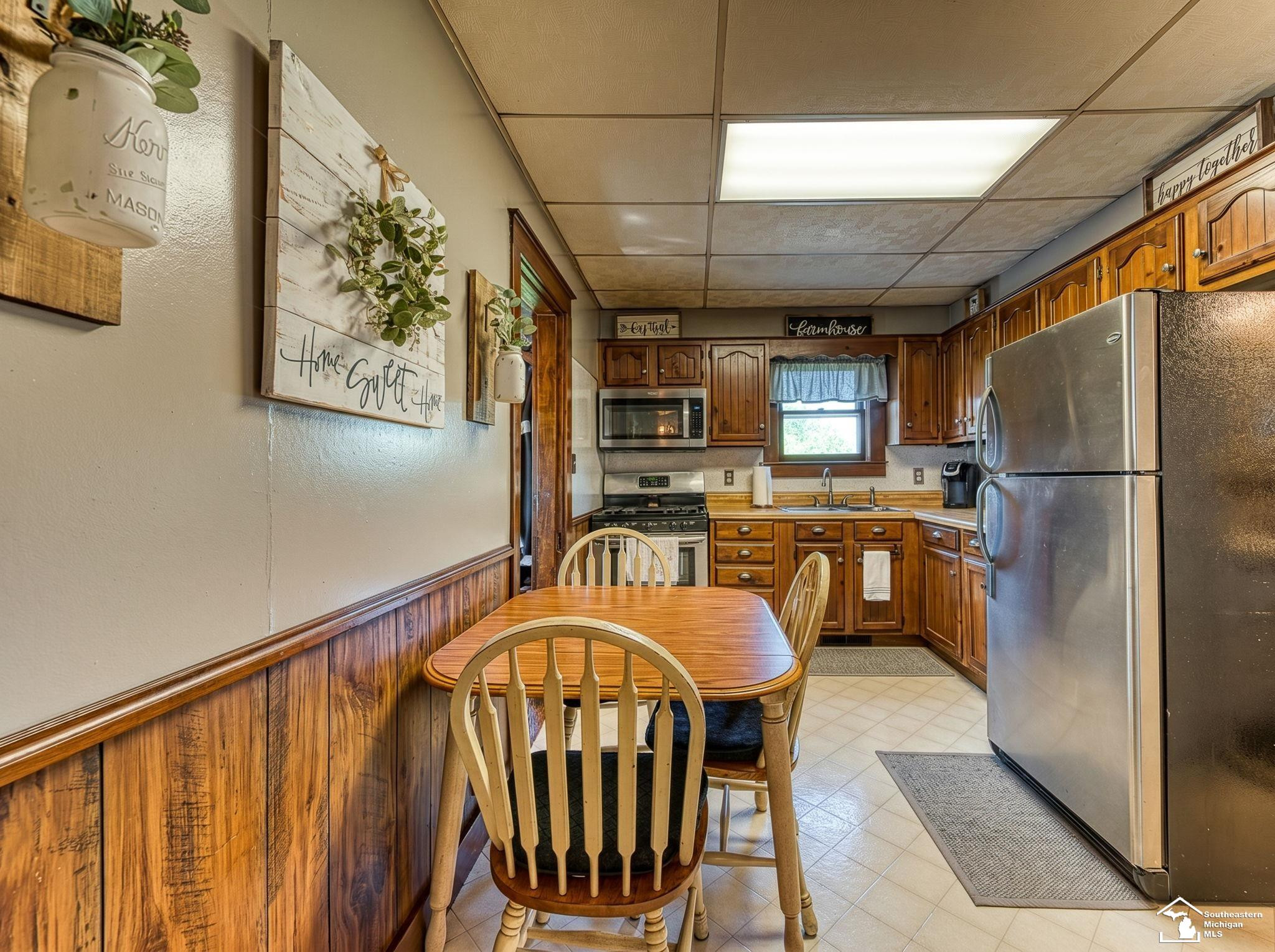 3551 N Otter Creek Road, Monroe, MI 48161 — Photo 9