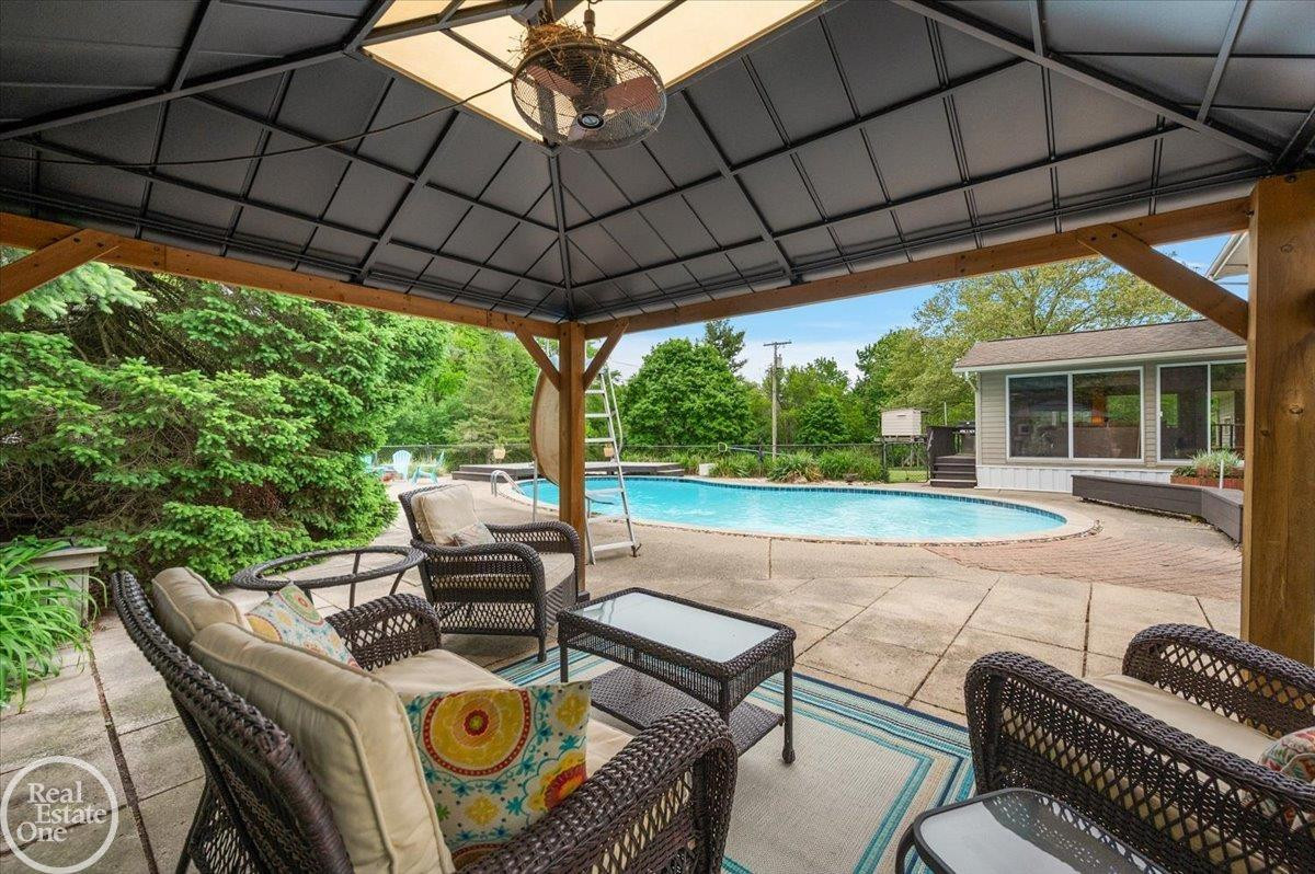 88 Aspinwall Drive, Troy, MI 48098 — Photo 10