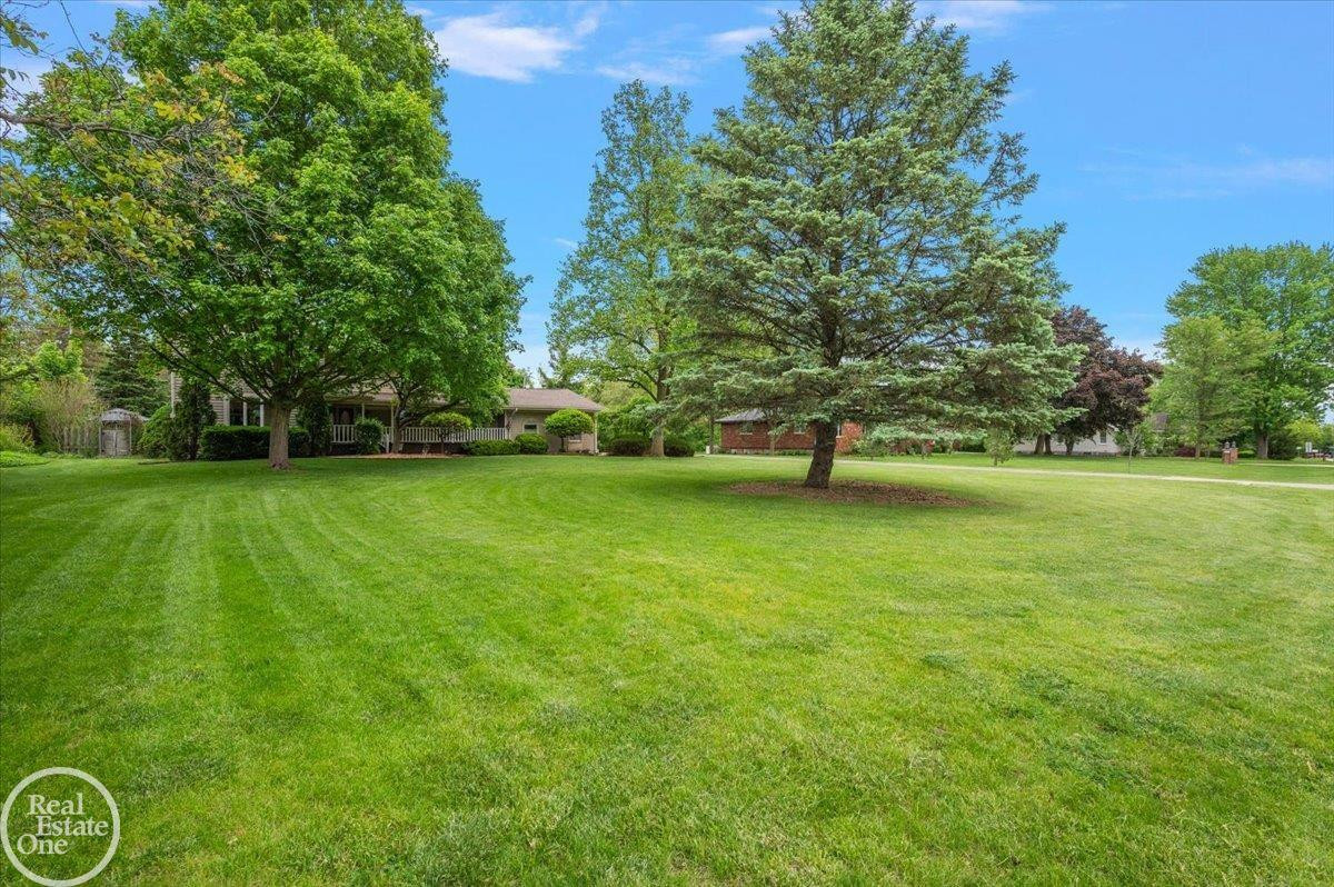88 Aspinwall Drive, Troy, MI 48098 — Photo 52