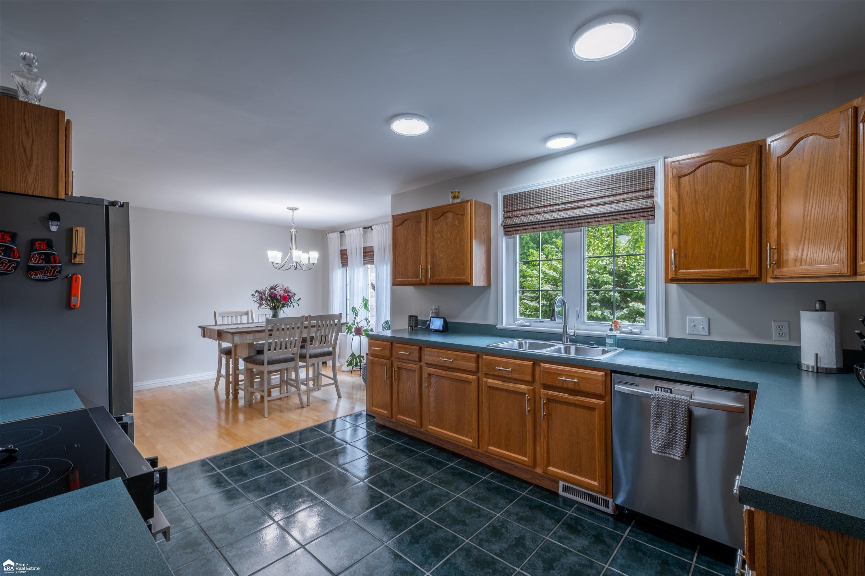8201 Fountain View Drive, Flushing, MI 48433 — Photo 11
