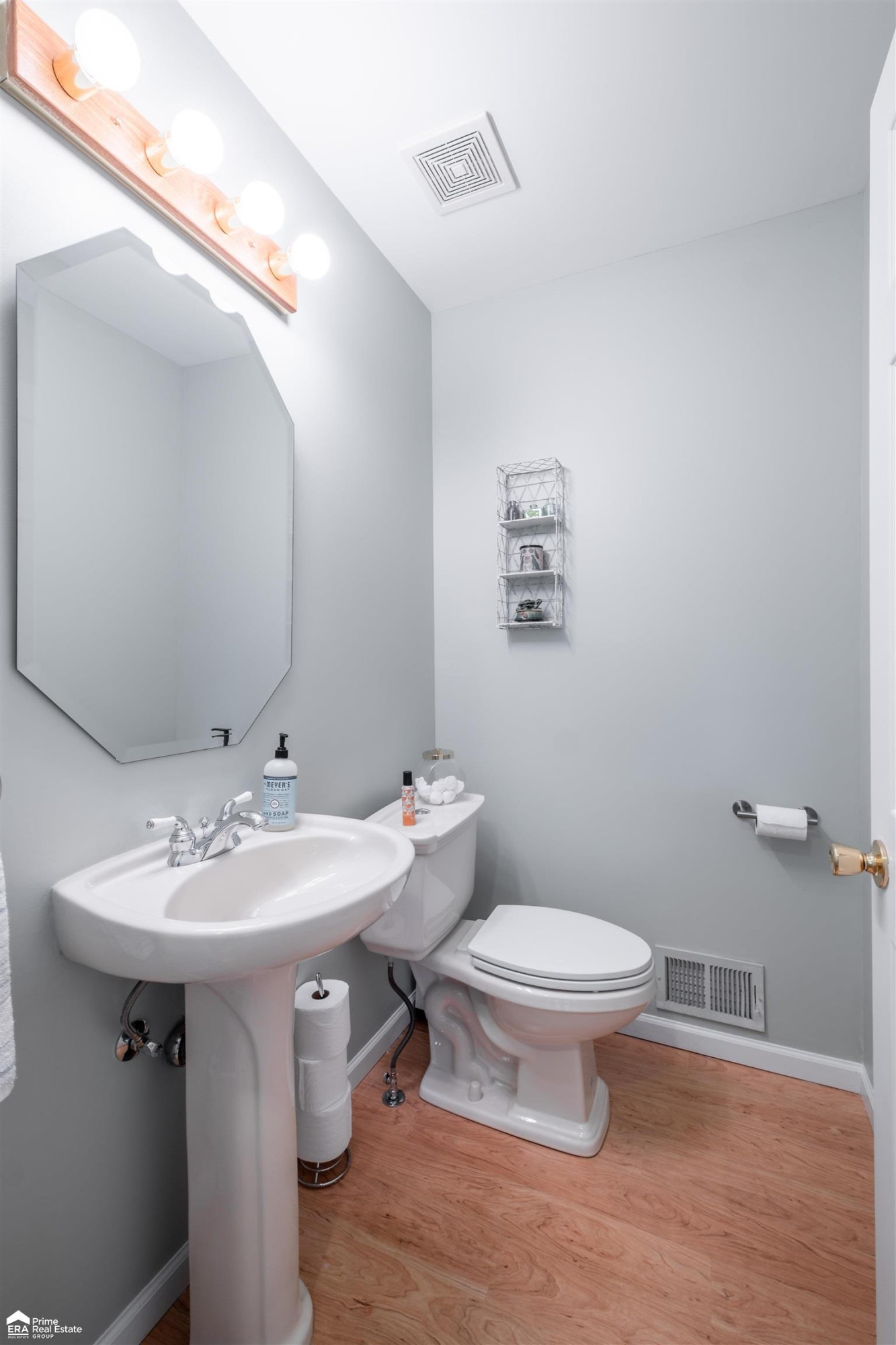 8201 Fountain View Drive, Flushing, MI 48433 — Photo 16