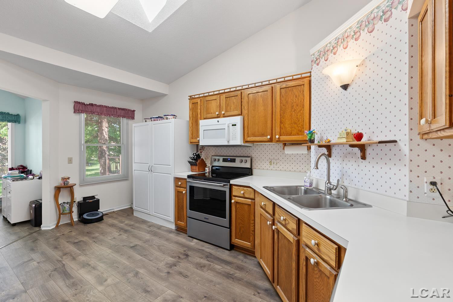729 CLARK #30 Street, Tecumseh, MI 49286 — Photo 16