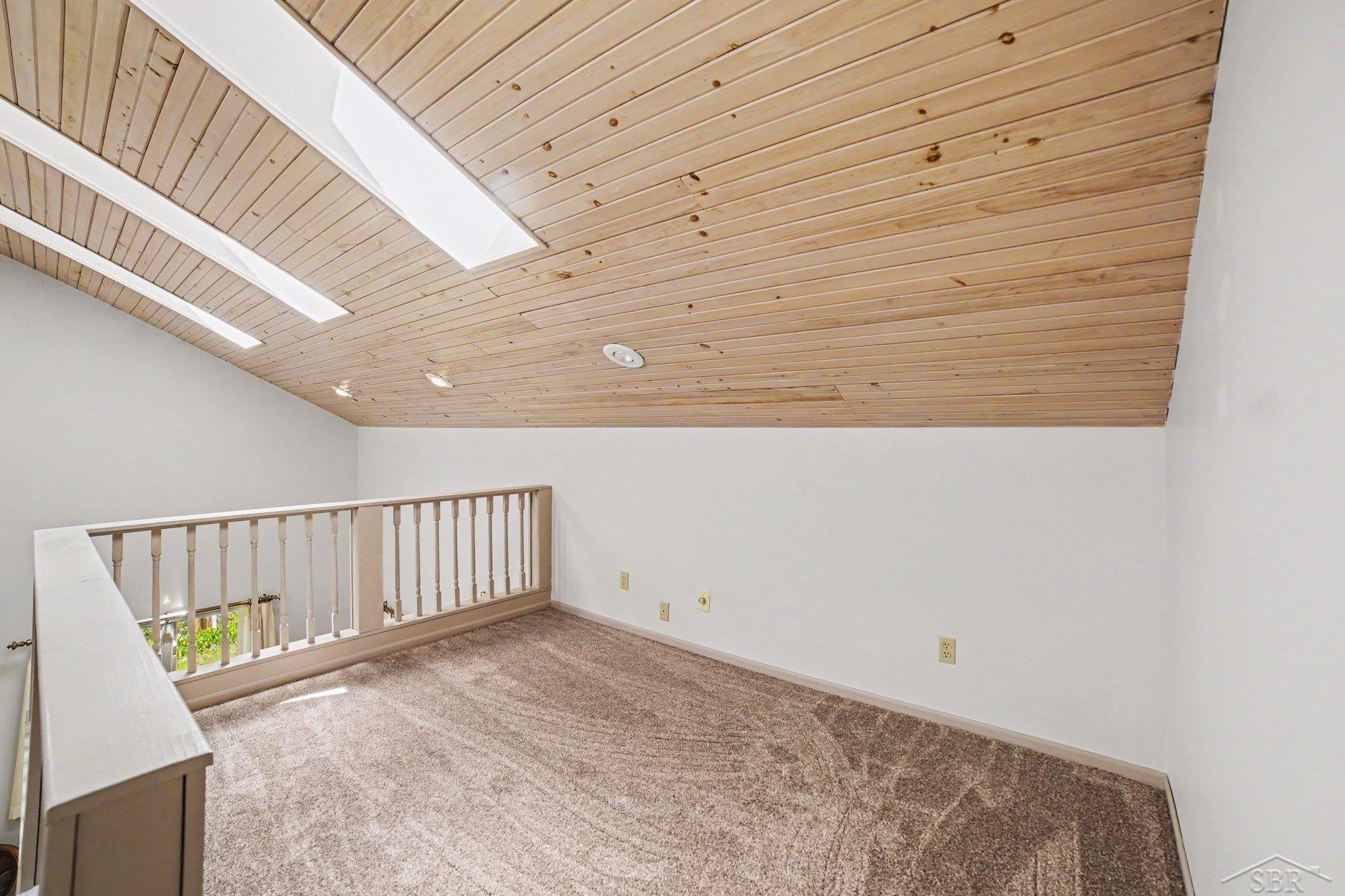1019 Siesta Drive, Gladwin, MI 48624 — Photo 36