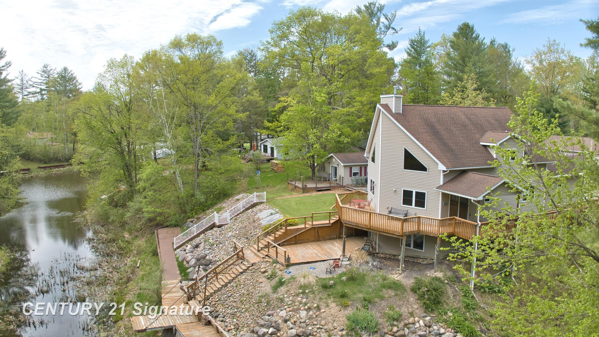 1724 Middle Point Drive, Alger, MI 48610 — Photo 4