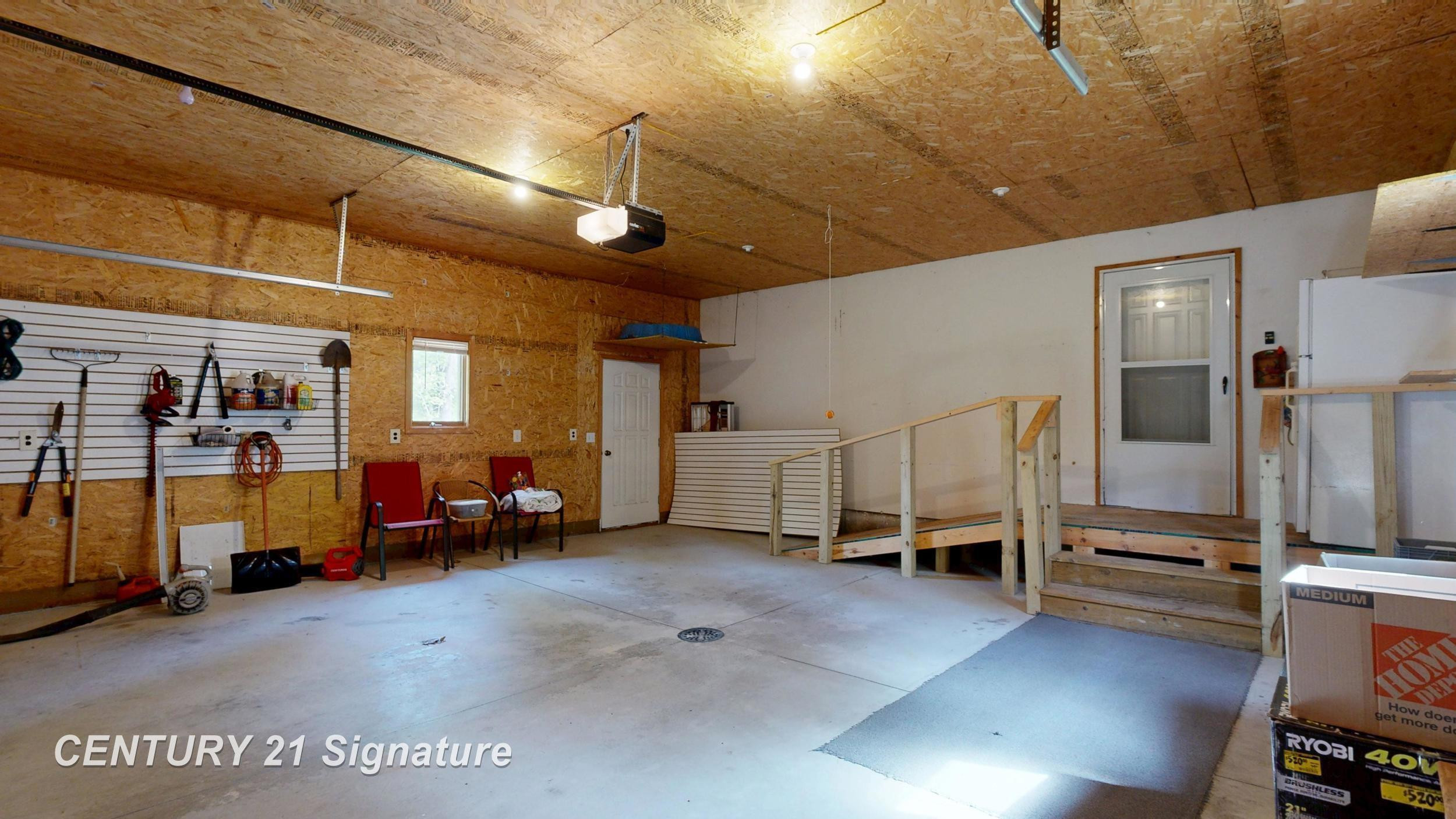 1724 Middle Point Drive, Alger, MI 48610 — Photo 23