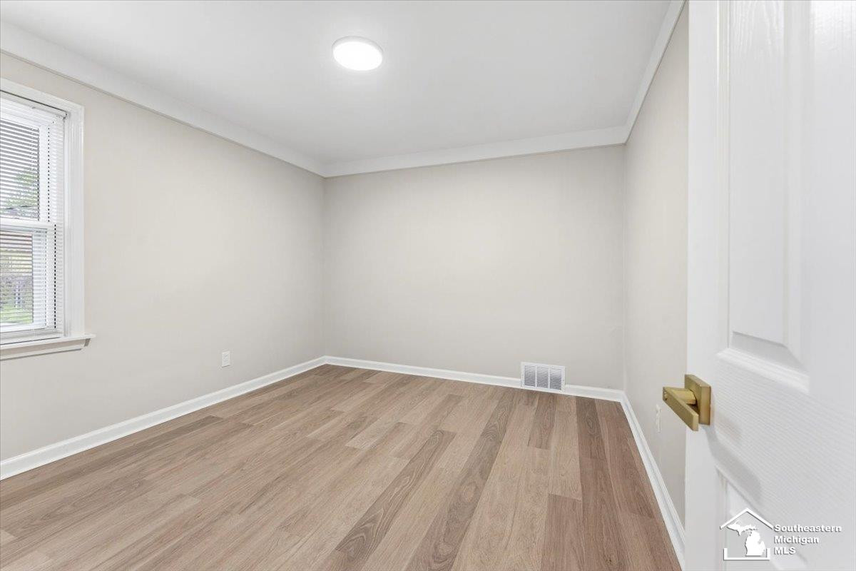 6810 Robinson Street, Allen Park, MI 48101 — Photo 7