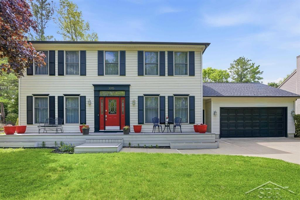 3015 Walden Woods Drive, Midland, MI 48640 — front exterior