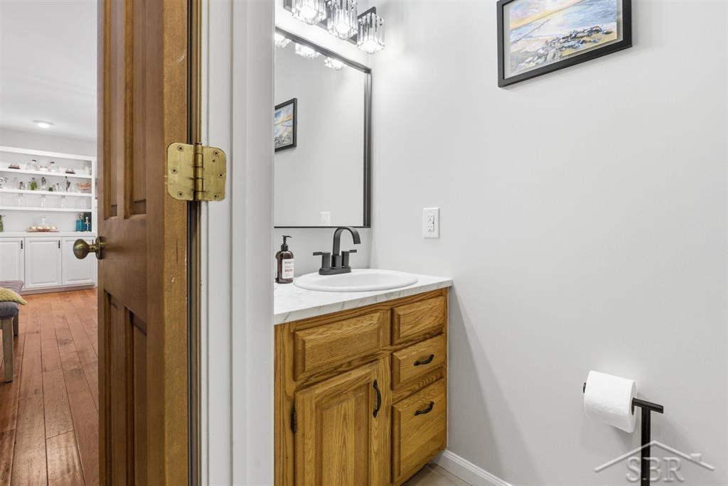 3015 Walden Woods Drive, Midland, MI 48640 — Photo 15