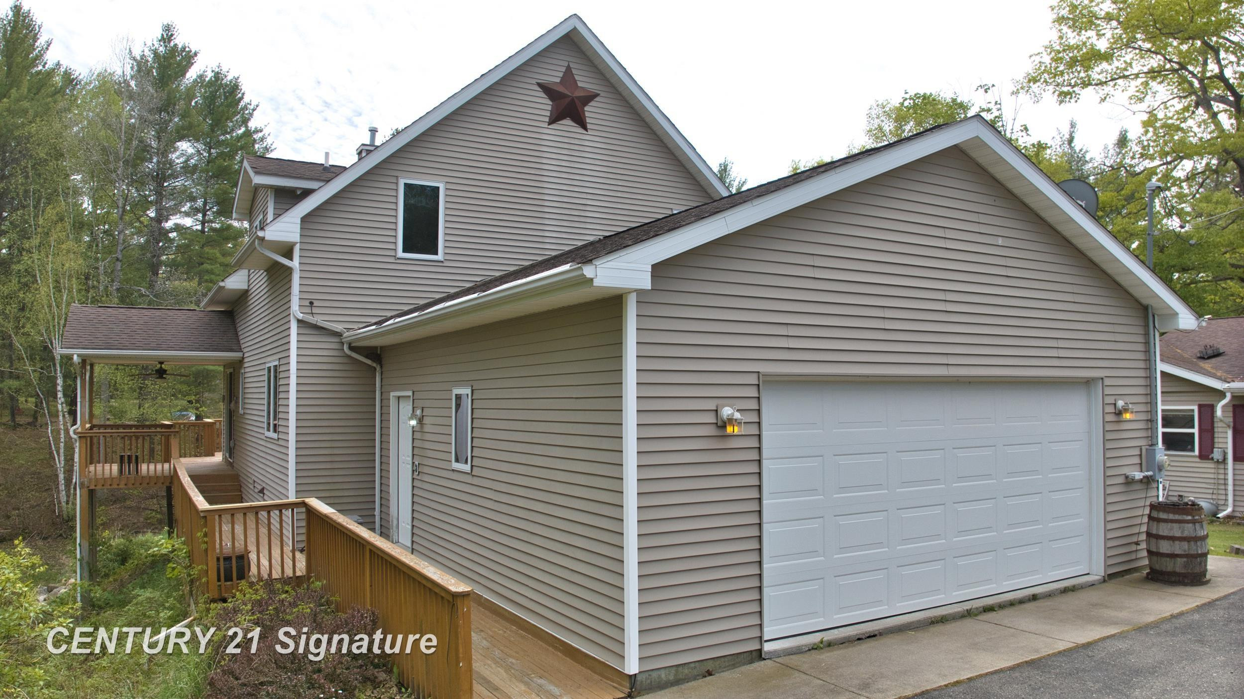 1724 Middle Point Drive, Alger, MI 48610 — Photo 31