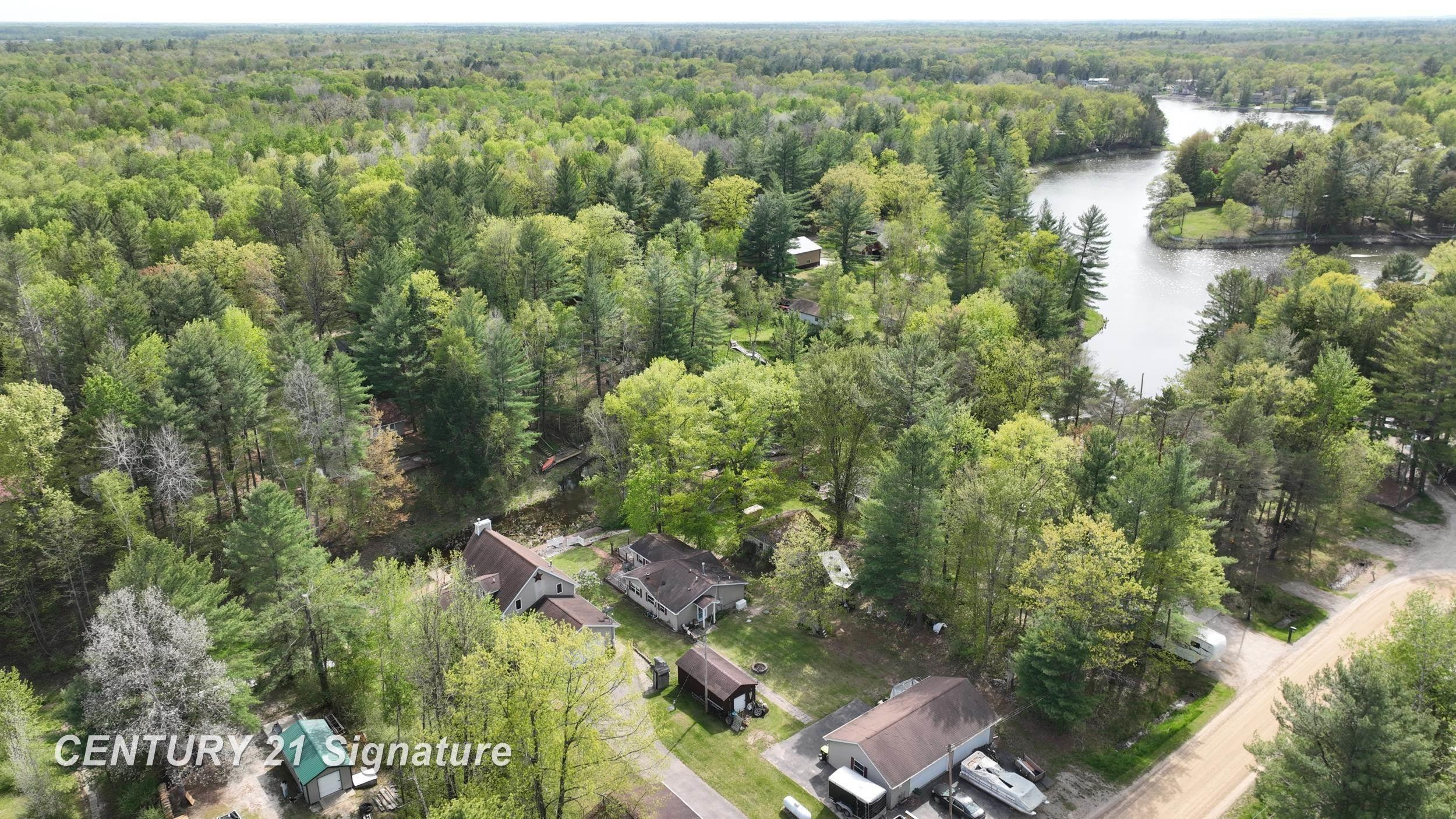 1724 Middle Point Drive, Alger, MI 48610 — Photo 45
