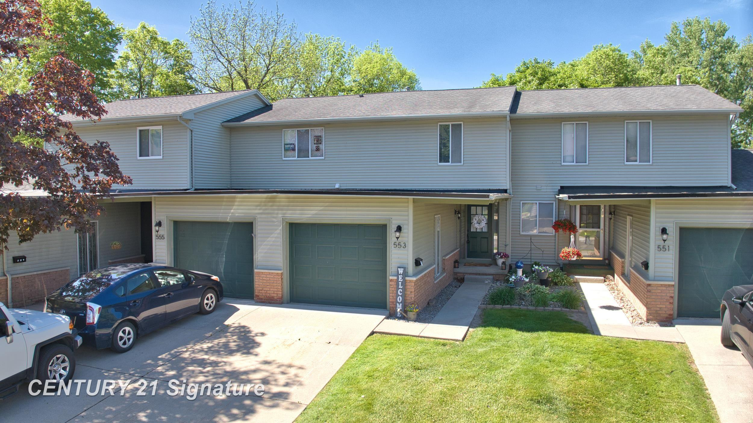553 Oakbrook Circle, Flushing, MI 48433 — Photo 30