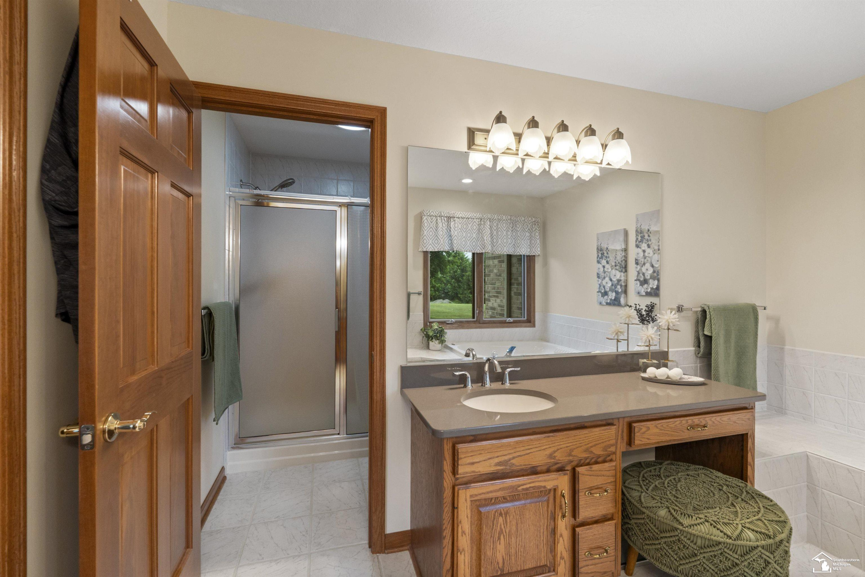 1573 W Erie Road, Temperance, MI 48182 — Photo 41