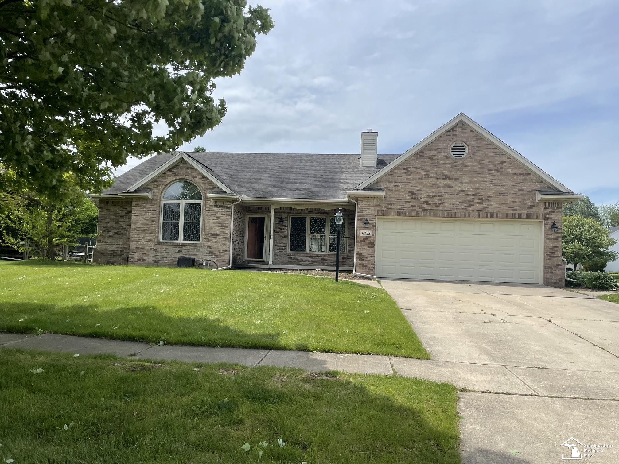 6755 Marzden Drive, Lambertville, MI 48144 — front exterior