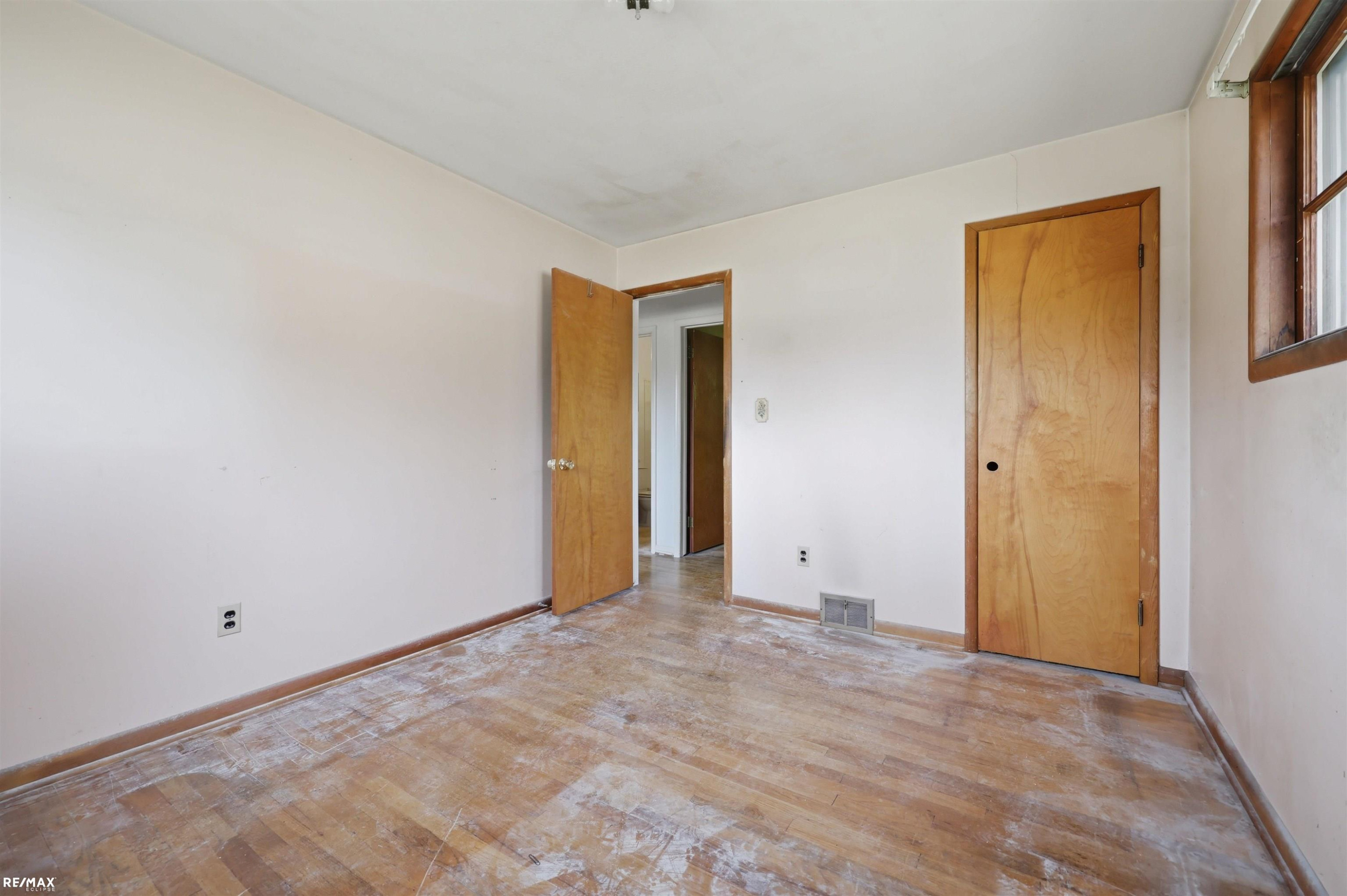 52647 Brentwood Drive, Shelby Twp, MI 48316 — Photo 11