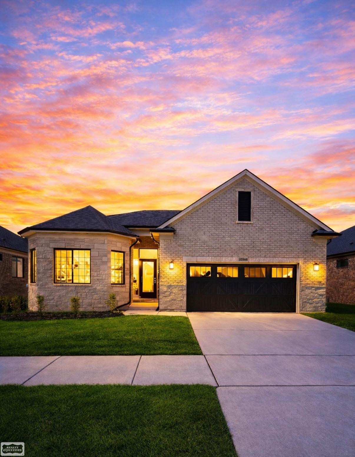 55103 Saint Paul Drive, MI 48042 — Photo 3