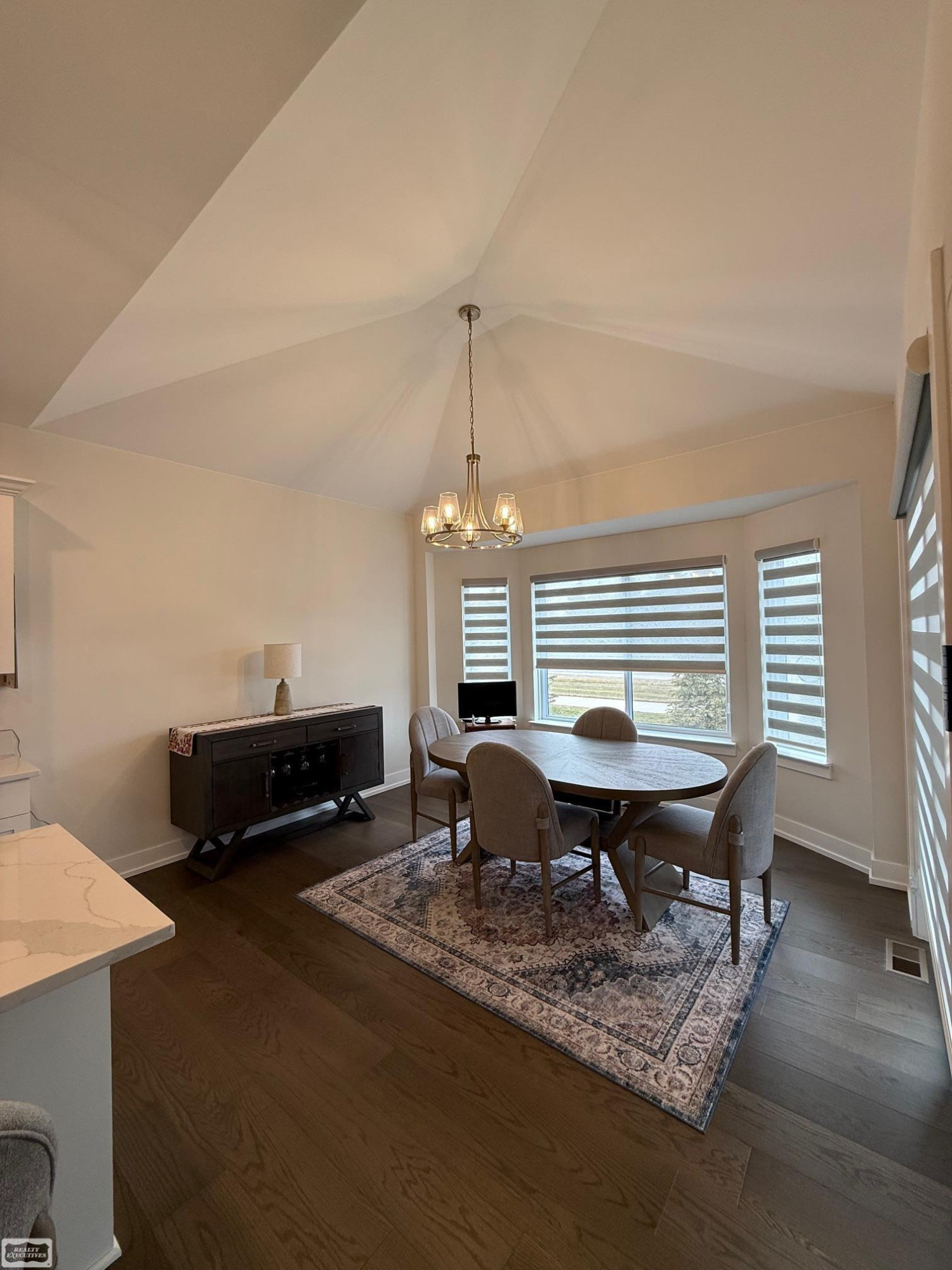 55103 Saint Paul Drive, MI 48042 — Photo 12