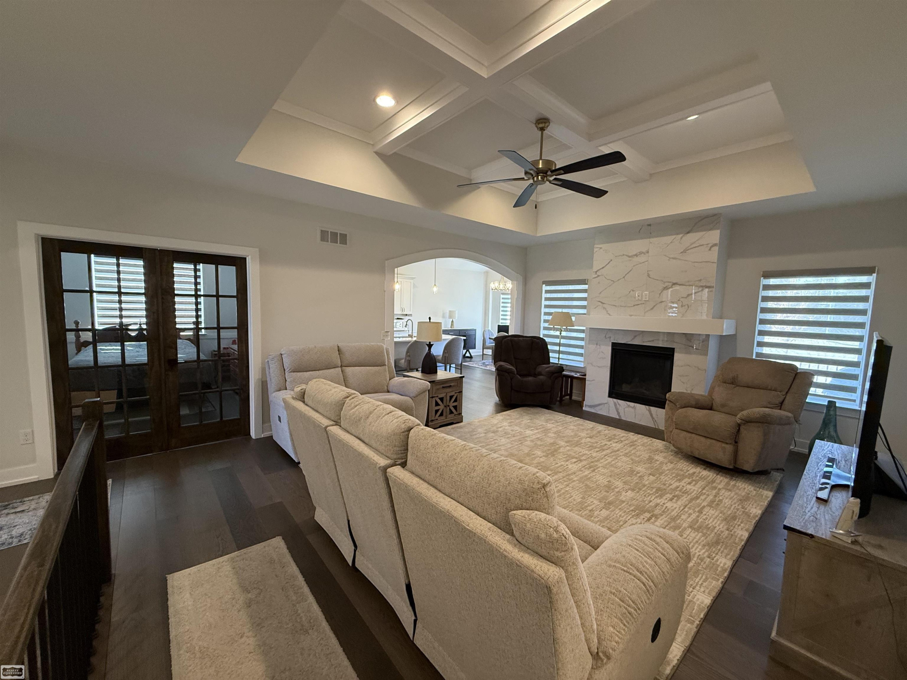 55103 Saint Paul Drive, MI 48042 — Photo 17