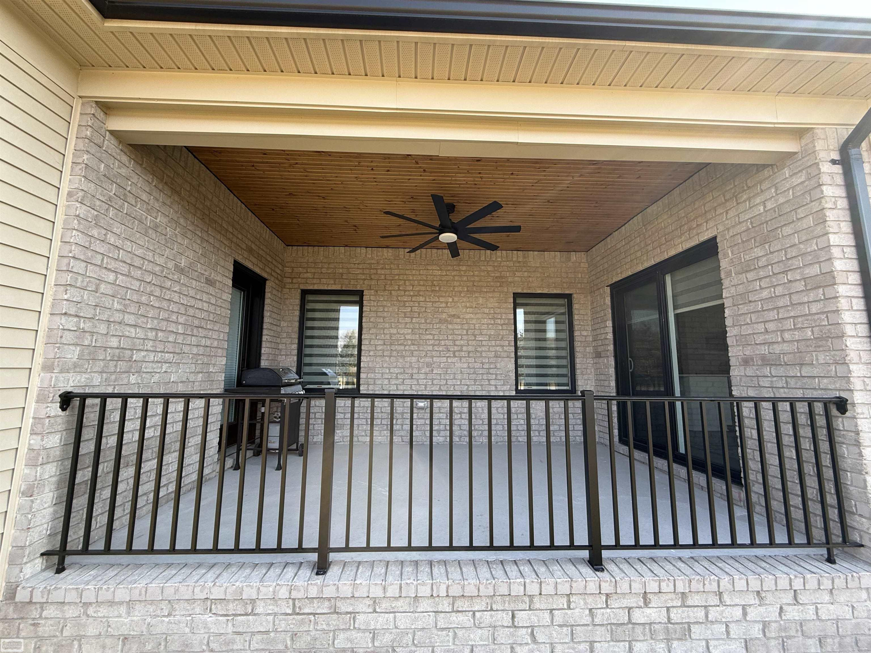 55103 Saint Paul Drive, MI 48042 — Photo 34