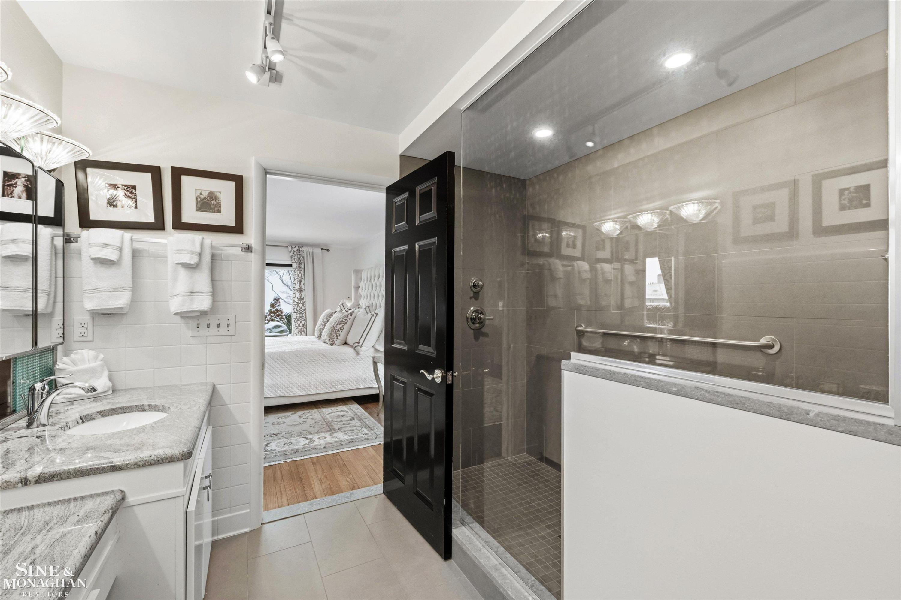 89 Lake Shore Road, Grosse Pointe Farms, MI 48236 — Photo 35